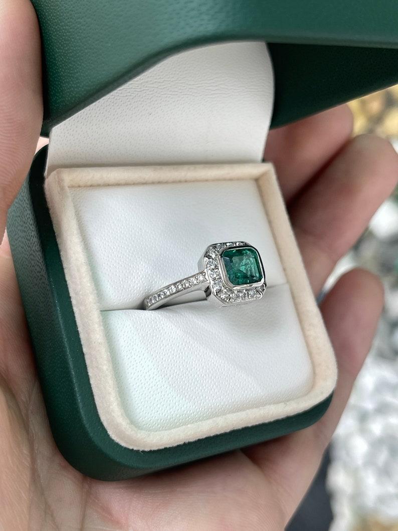 18K White Gold Emerald & Diamond Halo Ring - 1.45tcw Emerald Cut Engagement Ring For Sale 3