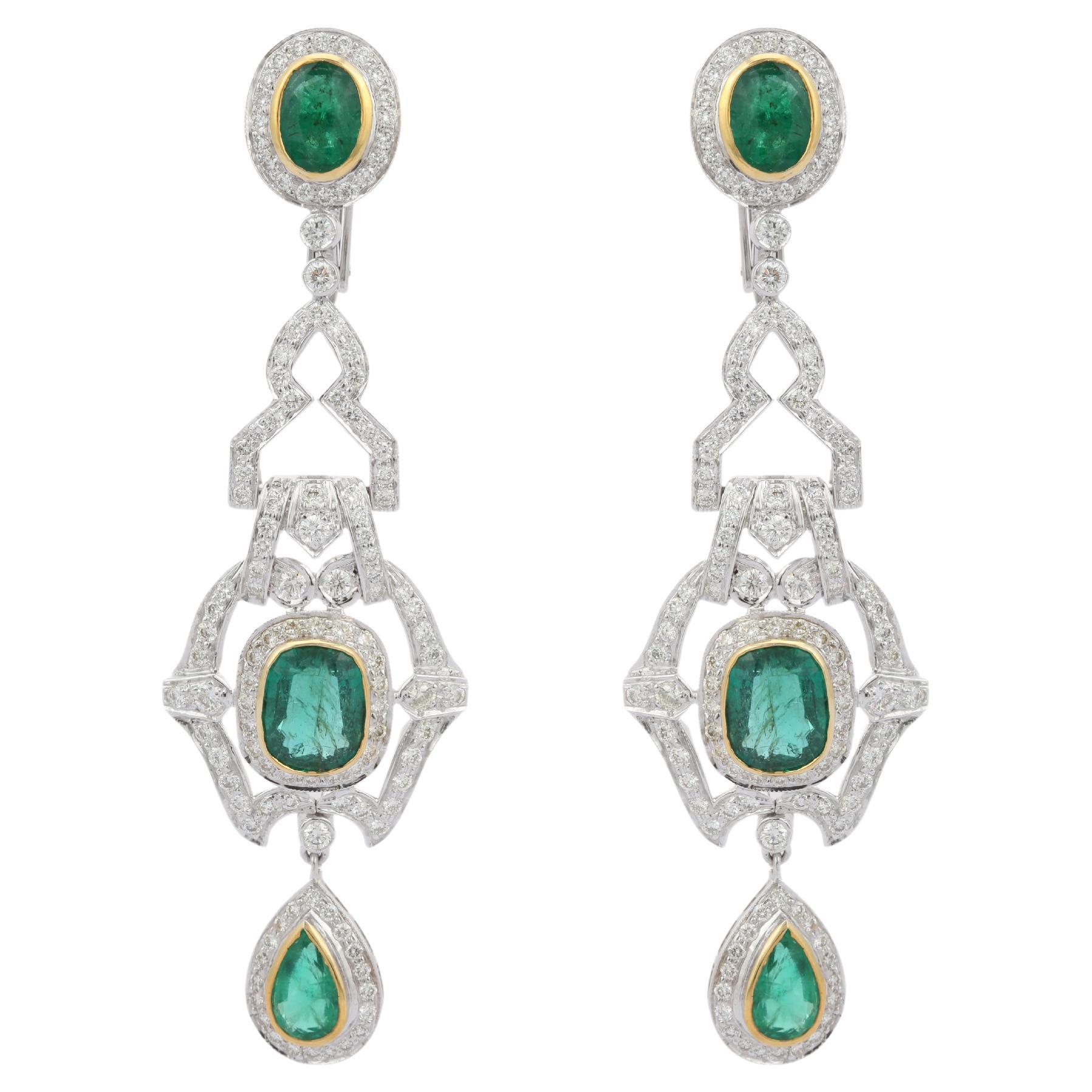 Pendants d'oreilles Art déco en or blanc massif 18 carats avec émeraudes et diamants pour femmes