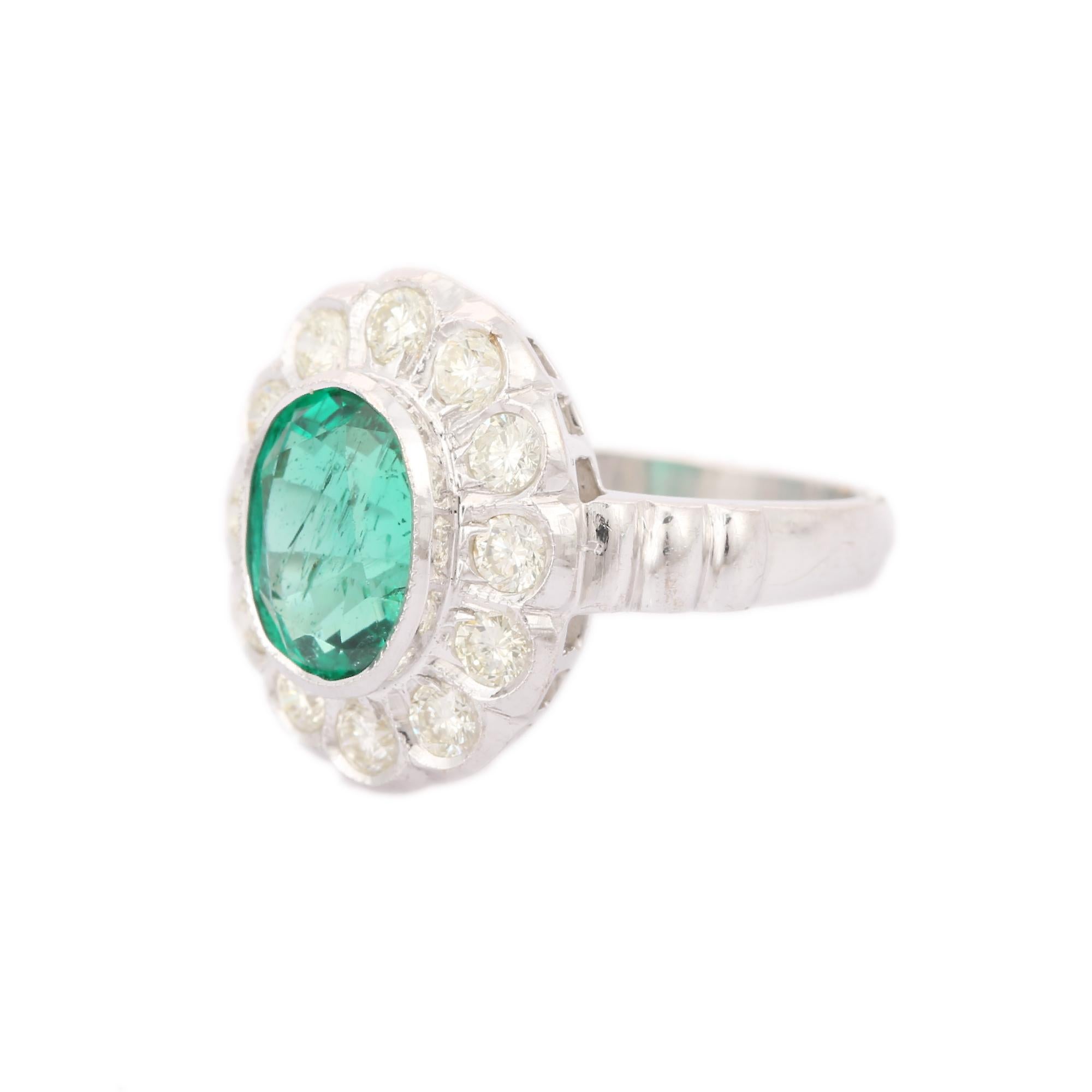 For Sale:  Exquisite 18kt Solid White Gold Emerald Flower Ring With Diamonds 5