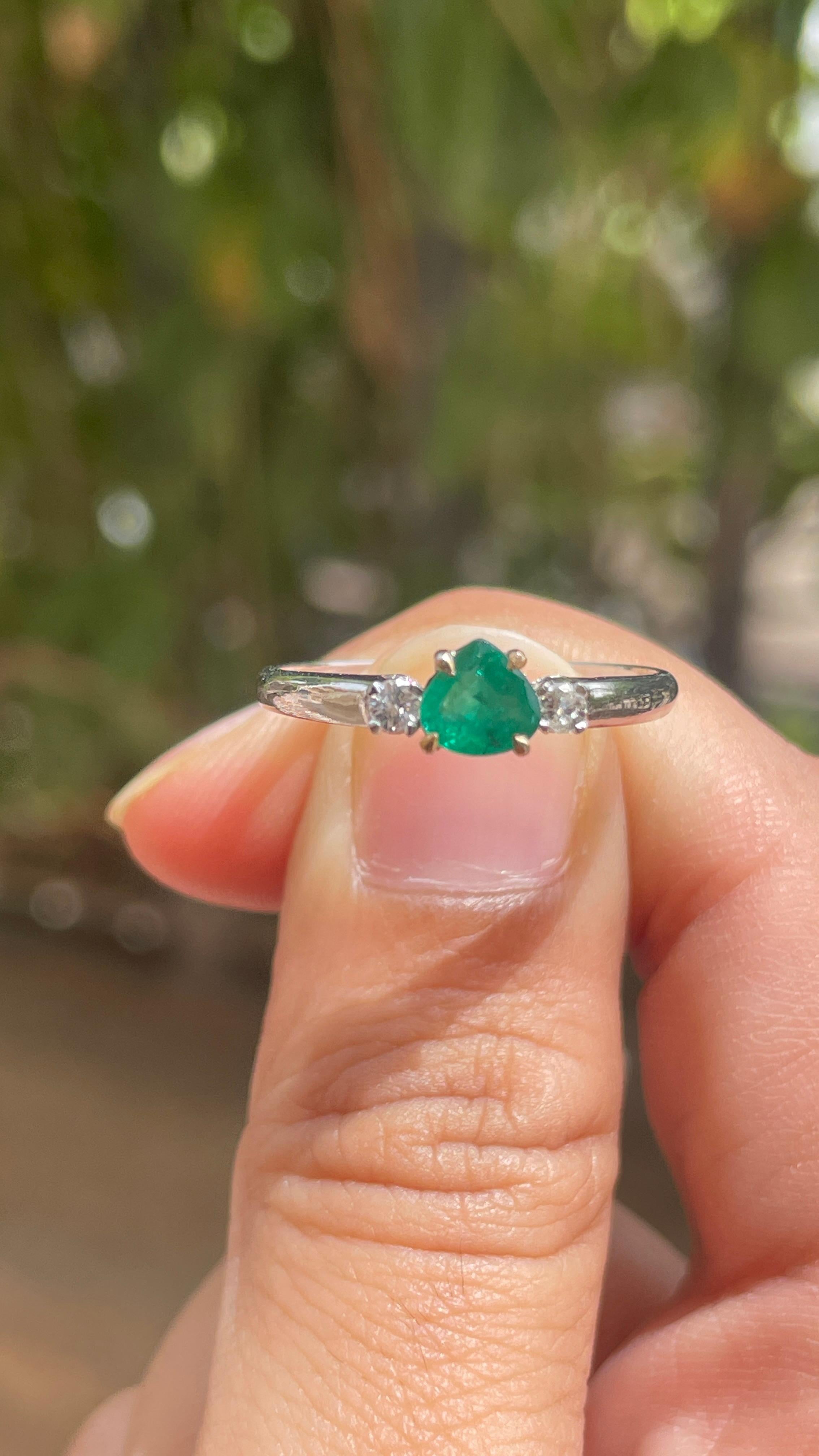 For Sale:  18k Solid White Gold Emerald Ring with Diamonds 2