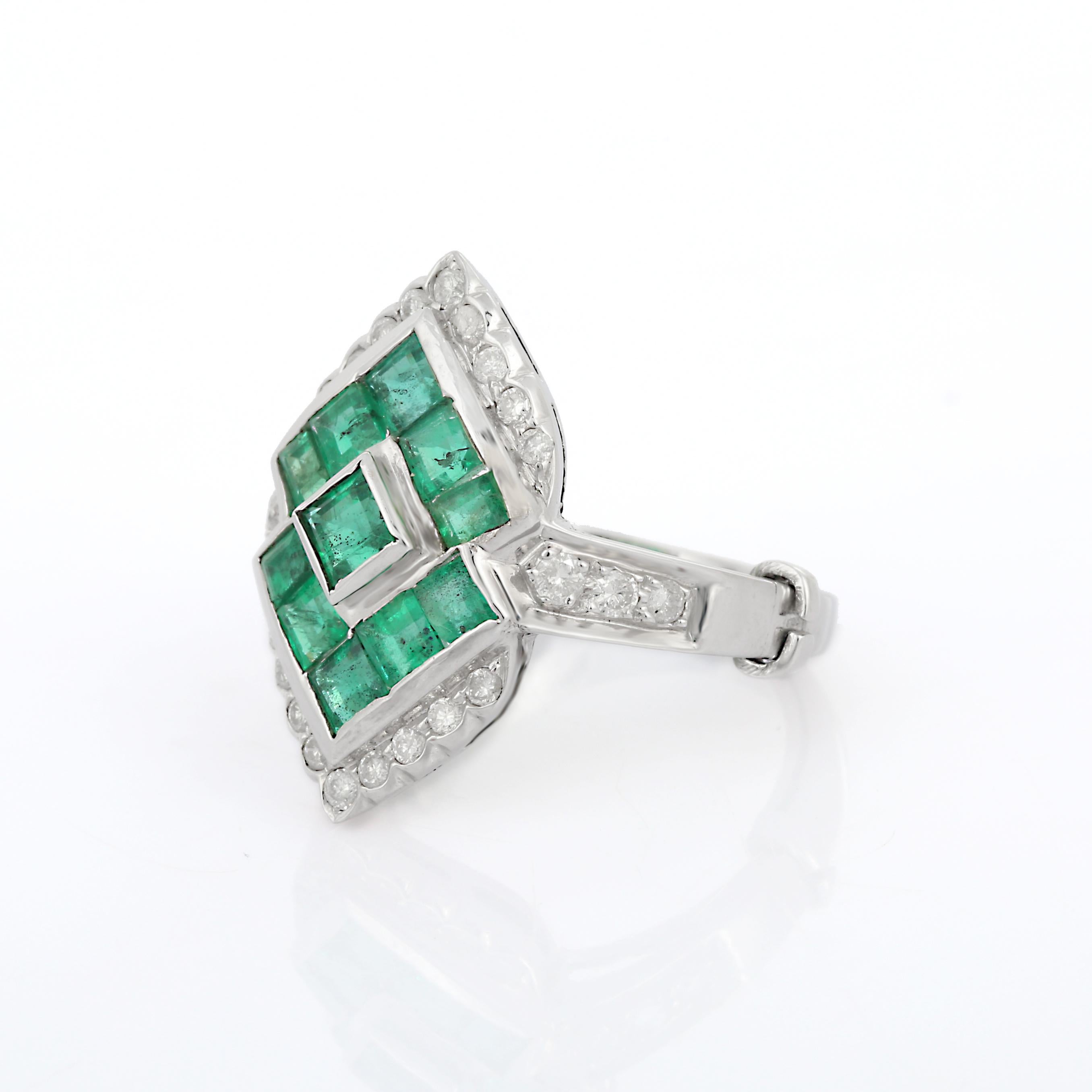 For Sale:  18k Solid White Gold Emerald Diamond Ring, Fine Emerald Ring 3