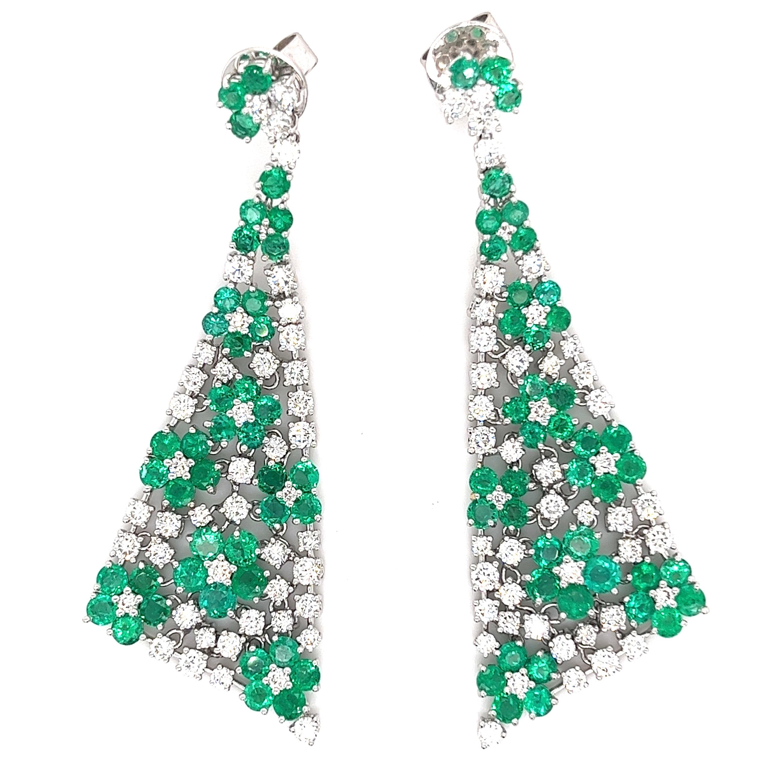 Round Cut 18K White Gold Emerald Drop Earrings with Diamonds For Sale