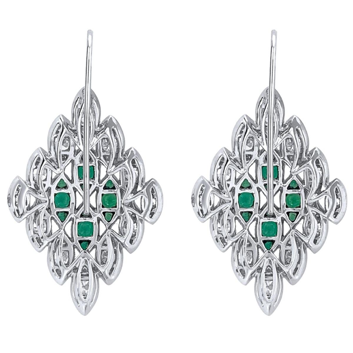 Modern 18K White Gold Diamond and Emerald Earrings For Sale