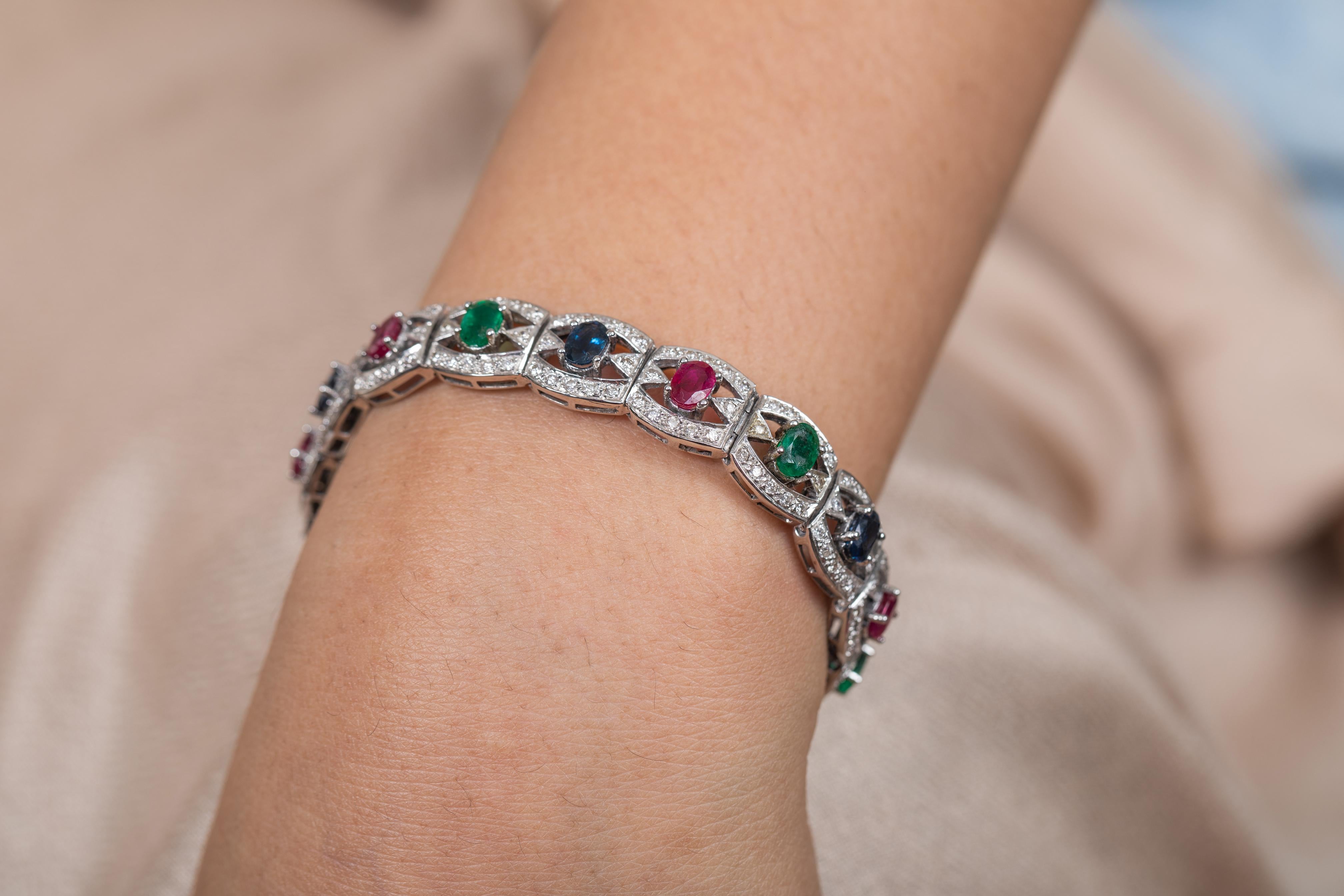18K White Gold Emerald, Ruby, Blue Sapphire and Diamond Bracelet In New Condition For Sale In Houston, TX