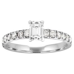 18K White Gold Emerald Shape 0.58-Carat GIA Certified Diamond Ring