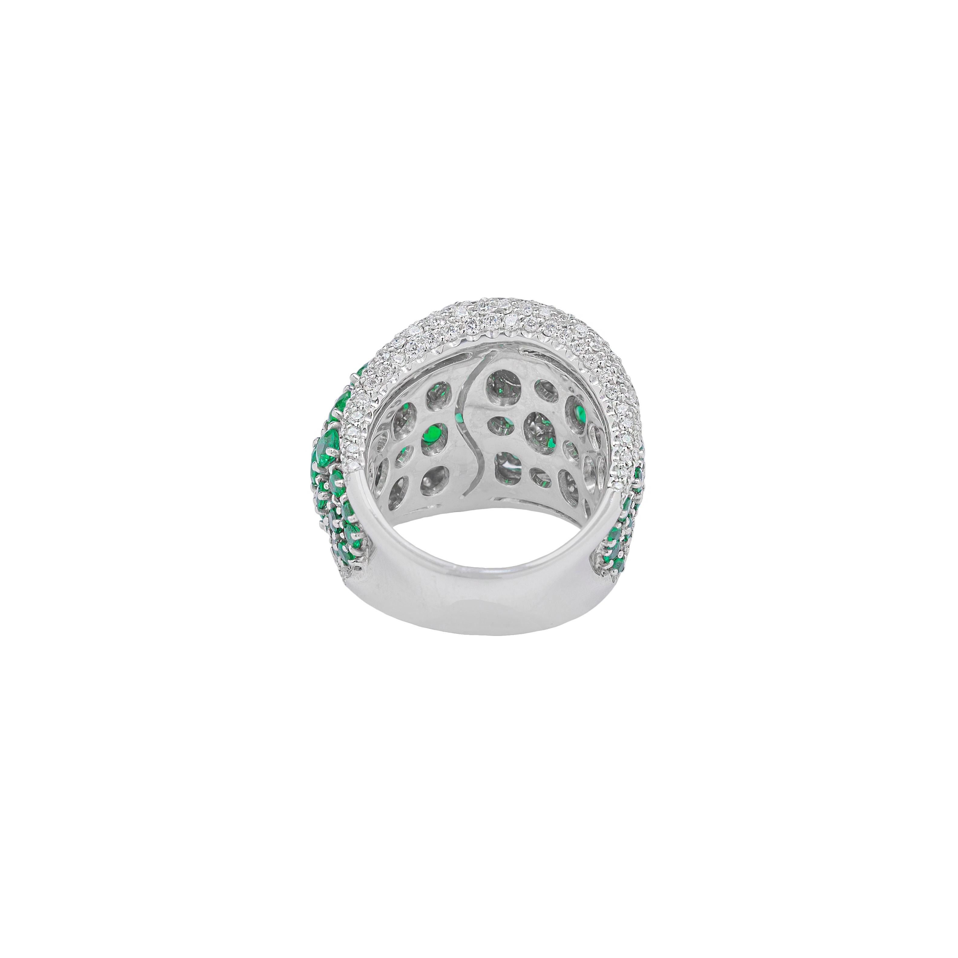 Brilliant Cut 18k White Gold, Emeralds, and Diamonds Ring For Sale