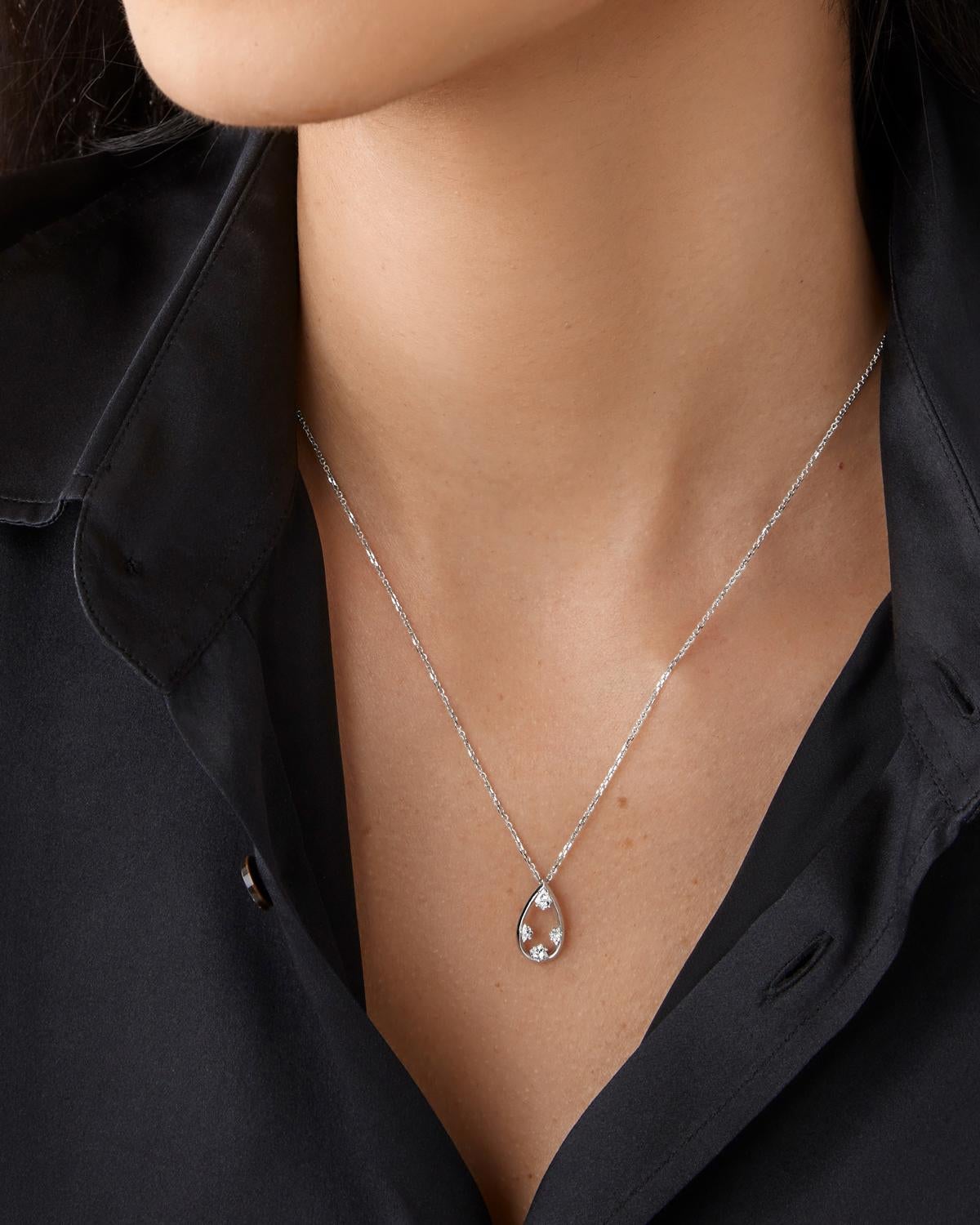 Modern 18K White Gold Empty Tears Necklace For Sale