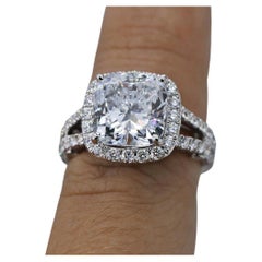 Used 18K White Gold Engagement Ring with Diamonds 6.48ct