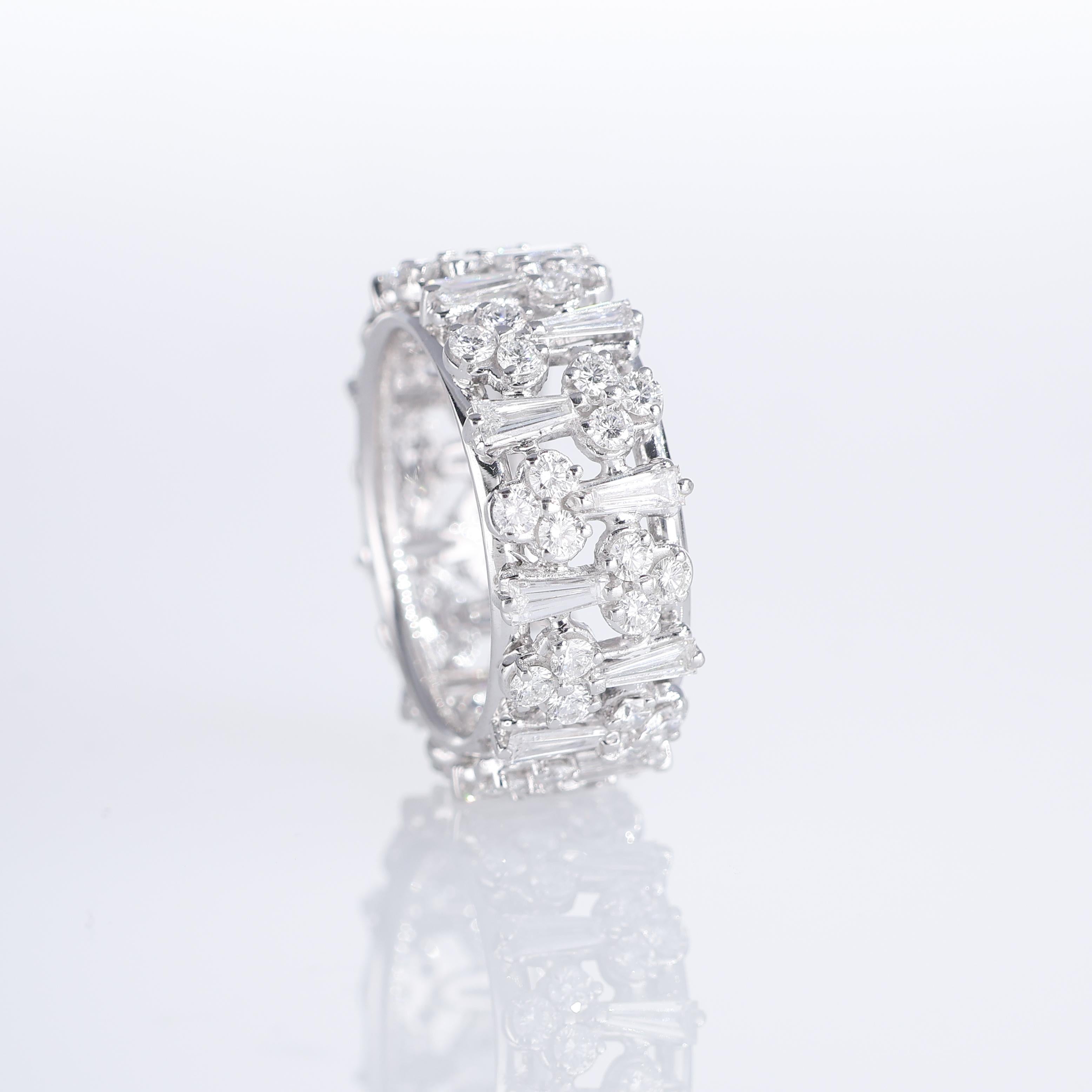 Brilliant Cut 18K White Gold Eternity Ring with Trapezoid, Brilliant-Cut White Diamonds For Sale