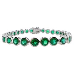 18k White Gold Exquisite Emerald Tennis Bracelet