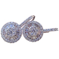 18k White Gold Fan Style Earrings with Lever Backs with 0.80 carats of Diamond