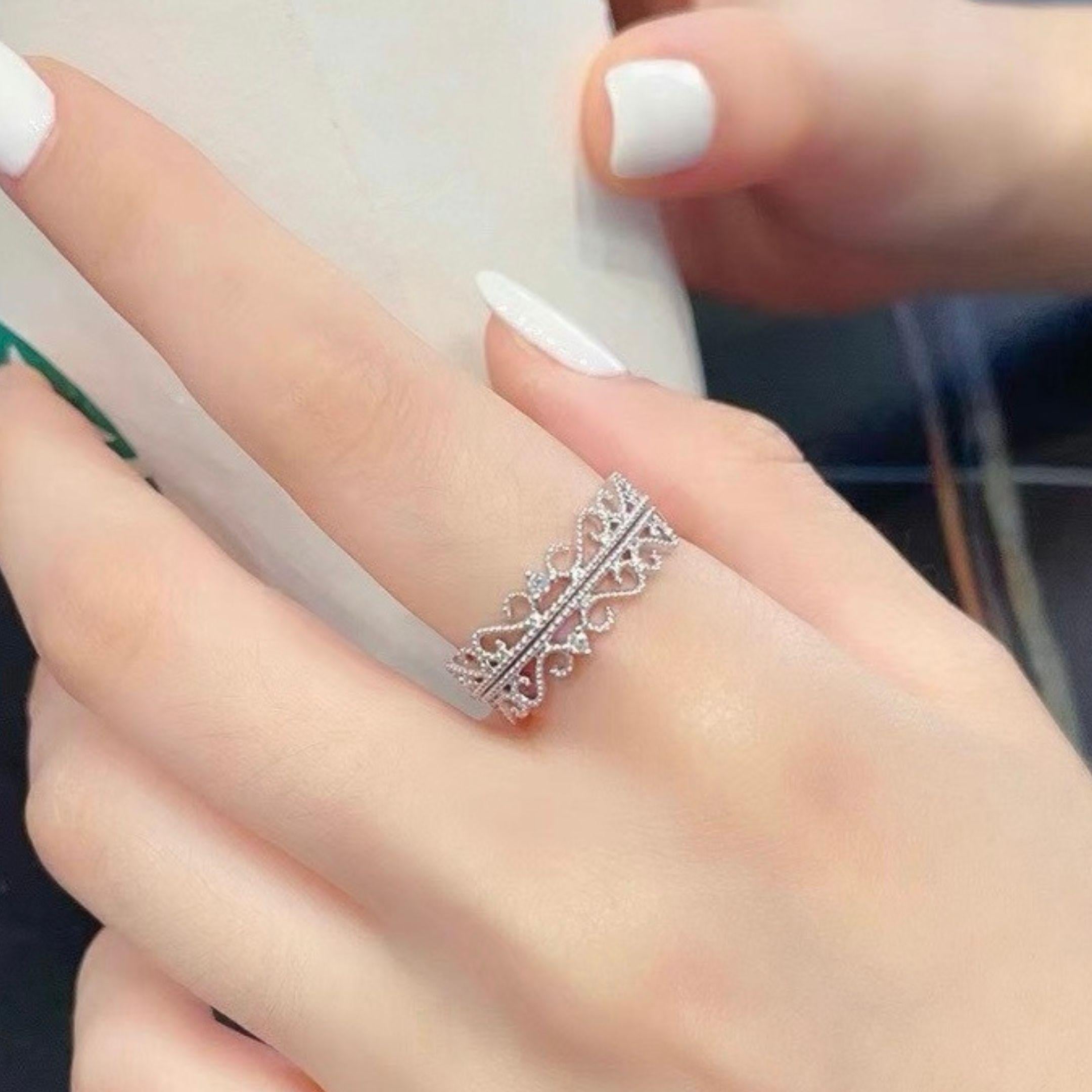18K White Gold Fancy Blue Diamond & Diamond Lace Ring For Sale 1