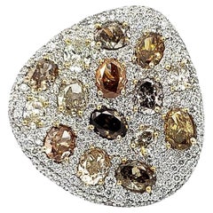 18k White Gold Fancy Diamond Cocktail Ring
