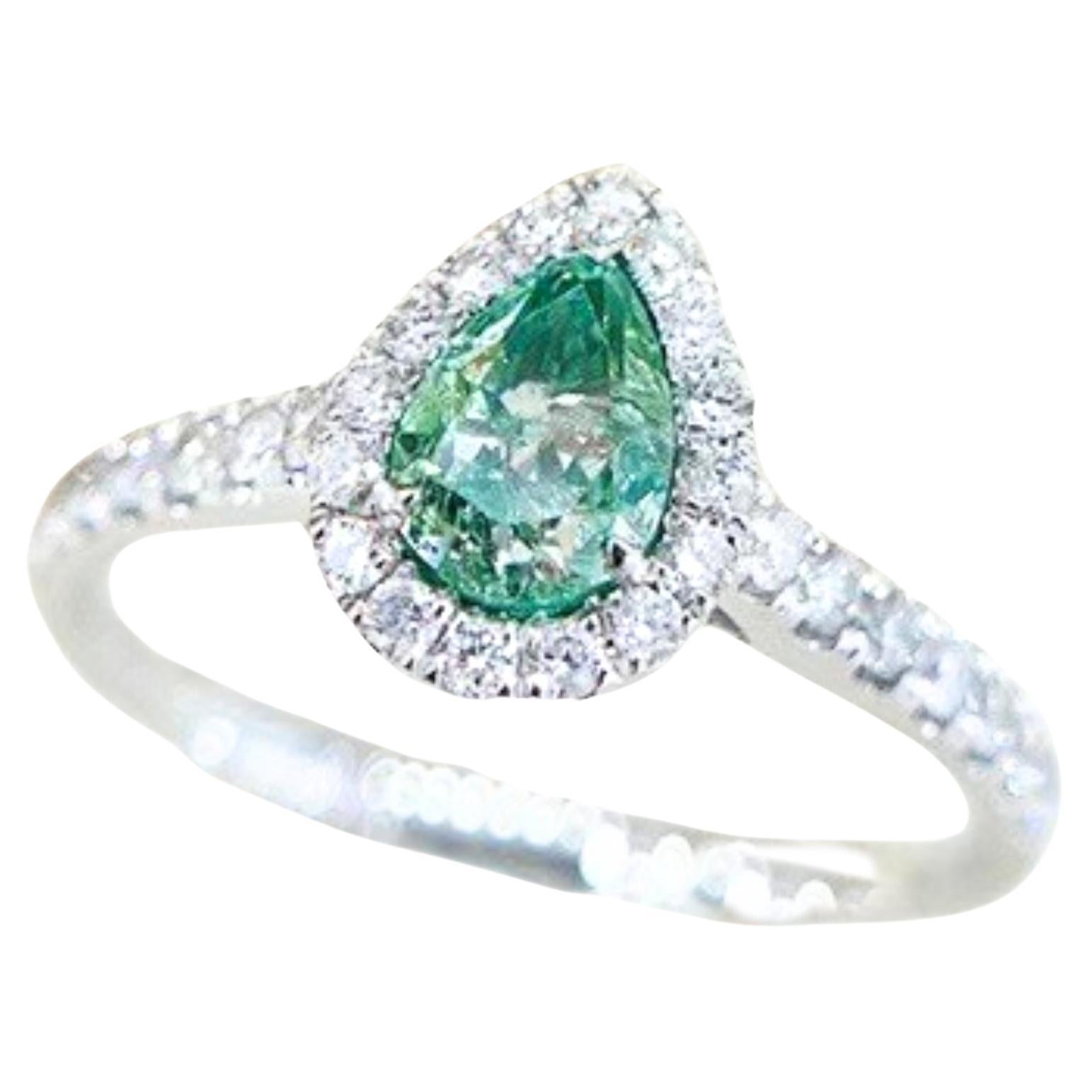18K White Gold Fancy Green Diamond & Diamond Ring For Sale