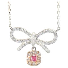 Collar Colgante de Diamantes y Diamantes Rosa Fantasía de Oro Blanco de 18 K
