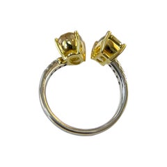 18K White Gold Fancy Yin Yang Ring with Green and Yellow Diamonds