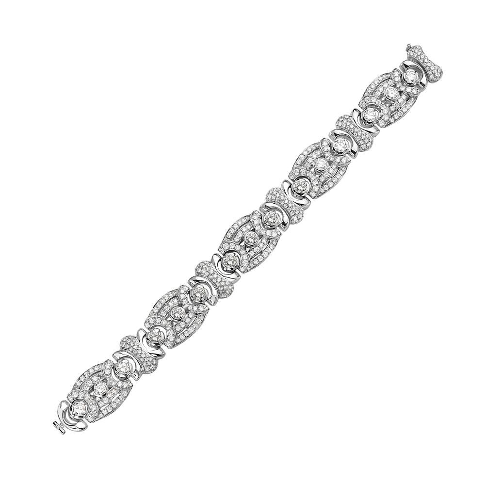 This bracelet features 16.46 carats of G VS round diamonds set in 18K white gold. 76.7 grams total weight. 7.5 inch length. Made in Italy.

Viewings available in our NYC showroom by appointment. 