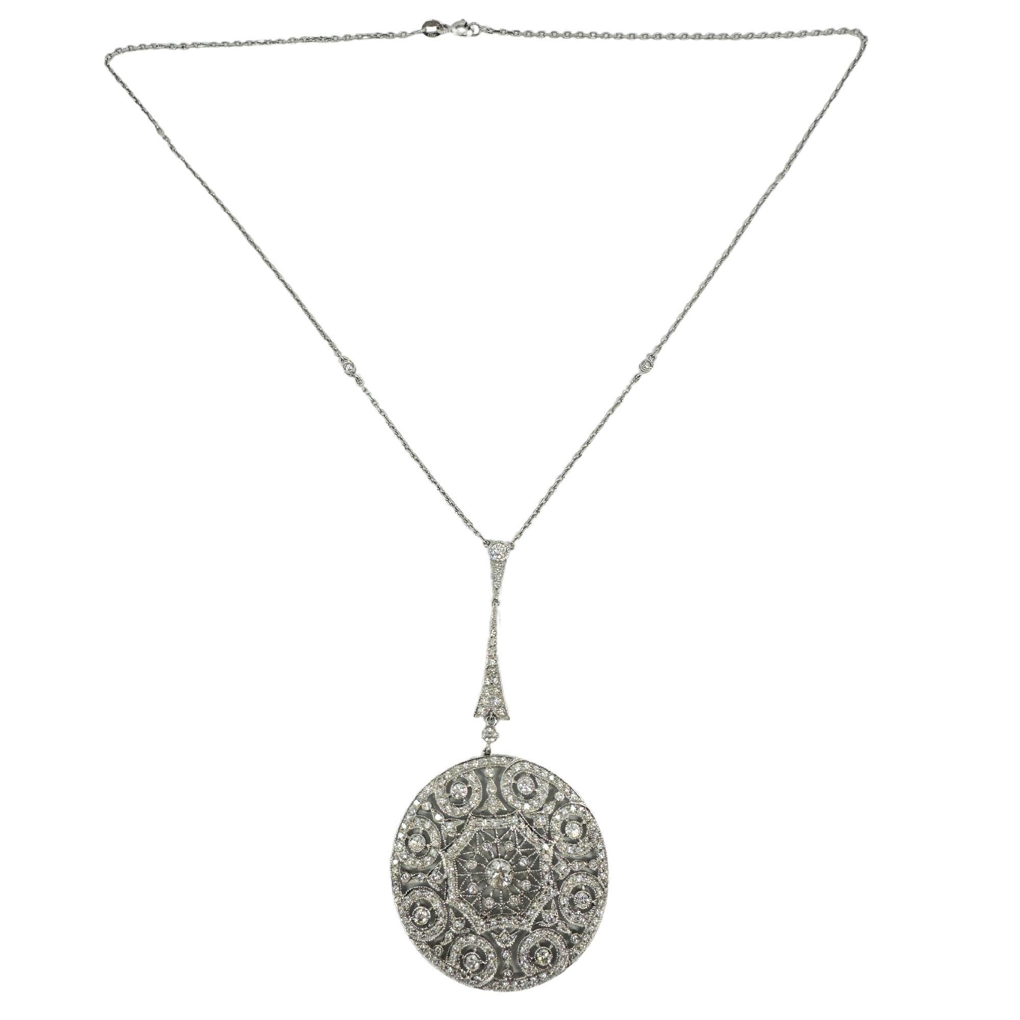 Round Cut 18K White Gold Filigree Diamond Pendant Necklace For Sale