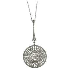 18K White Gold Filigree Diamond Pendant Necklace
