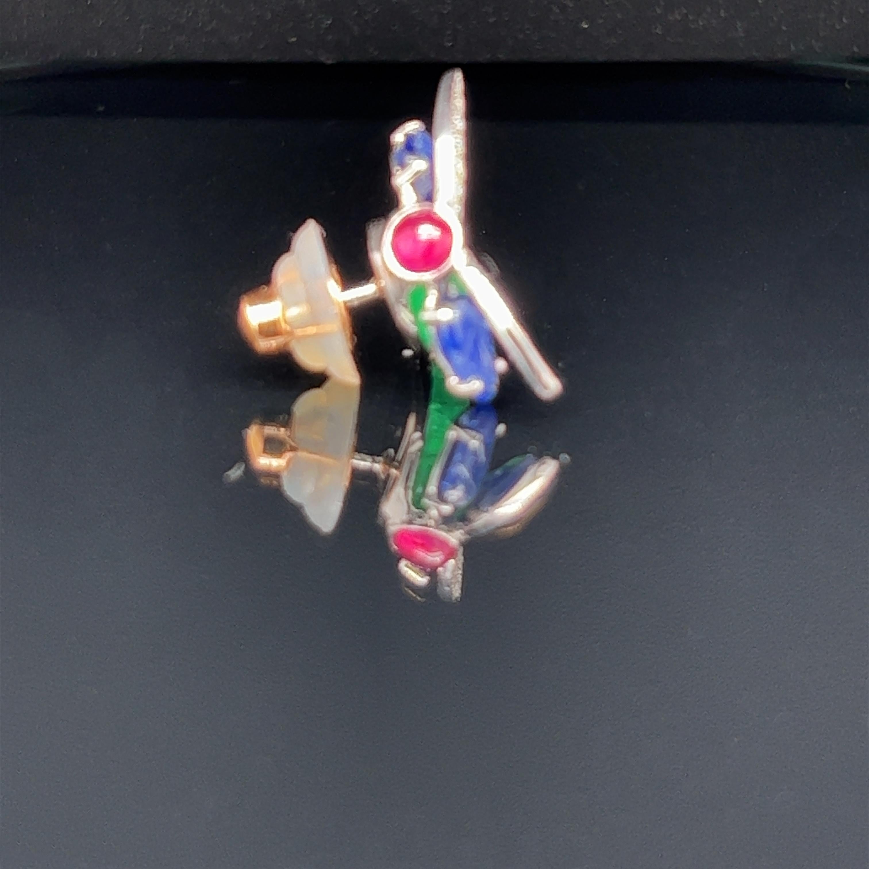 18K White Gold Firefly Emerald and Diamond Brooch For Sale 1