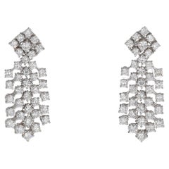 Pendants d'oreilles souples en or blanc 18 carats avec diamants
