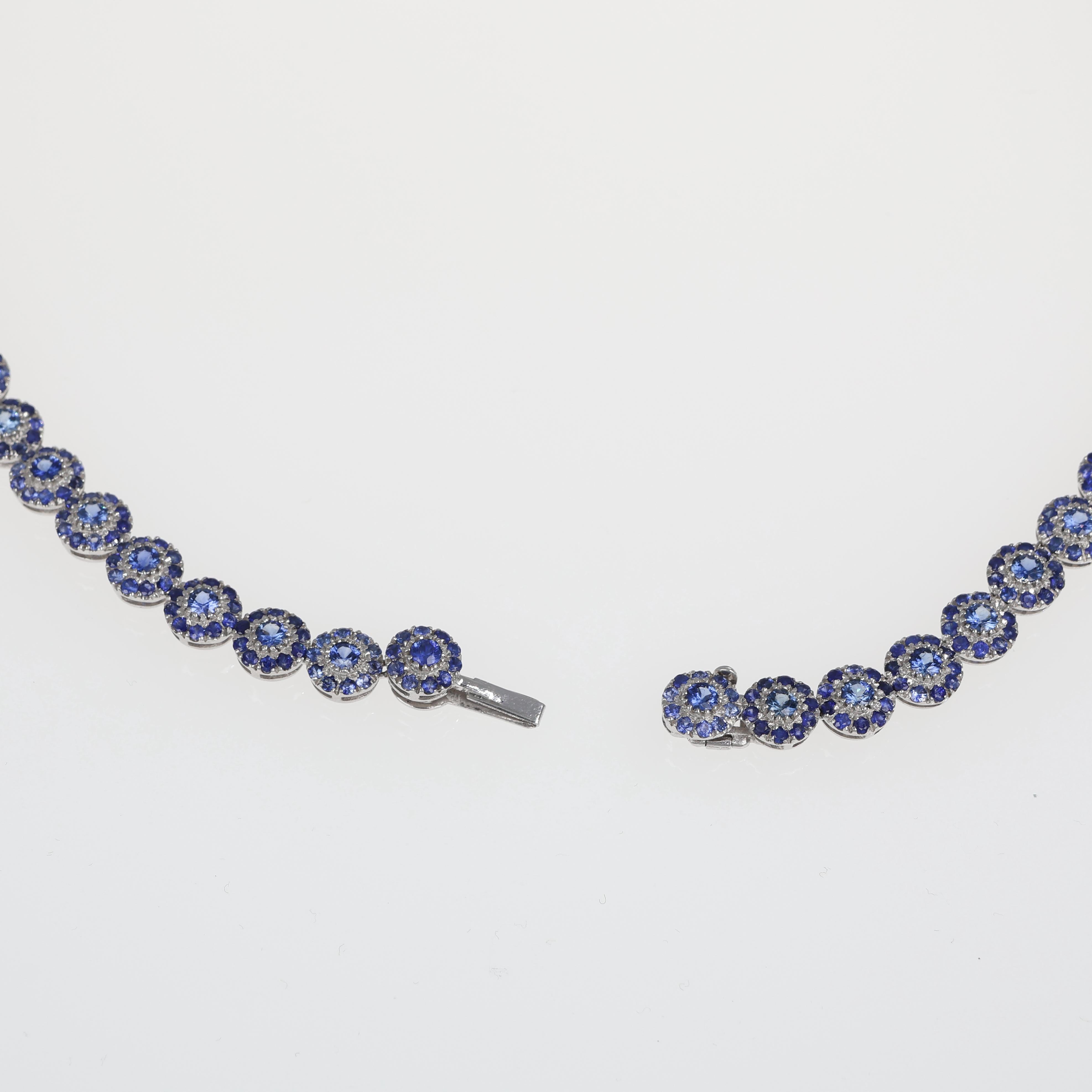 18K White Gold Floral Sapphire Choker Necklace For Sale 2