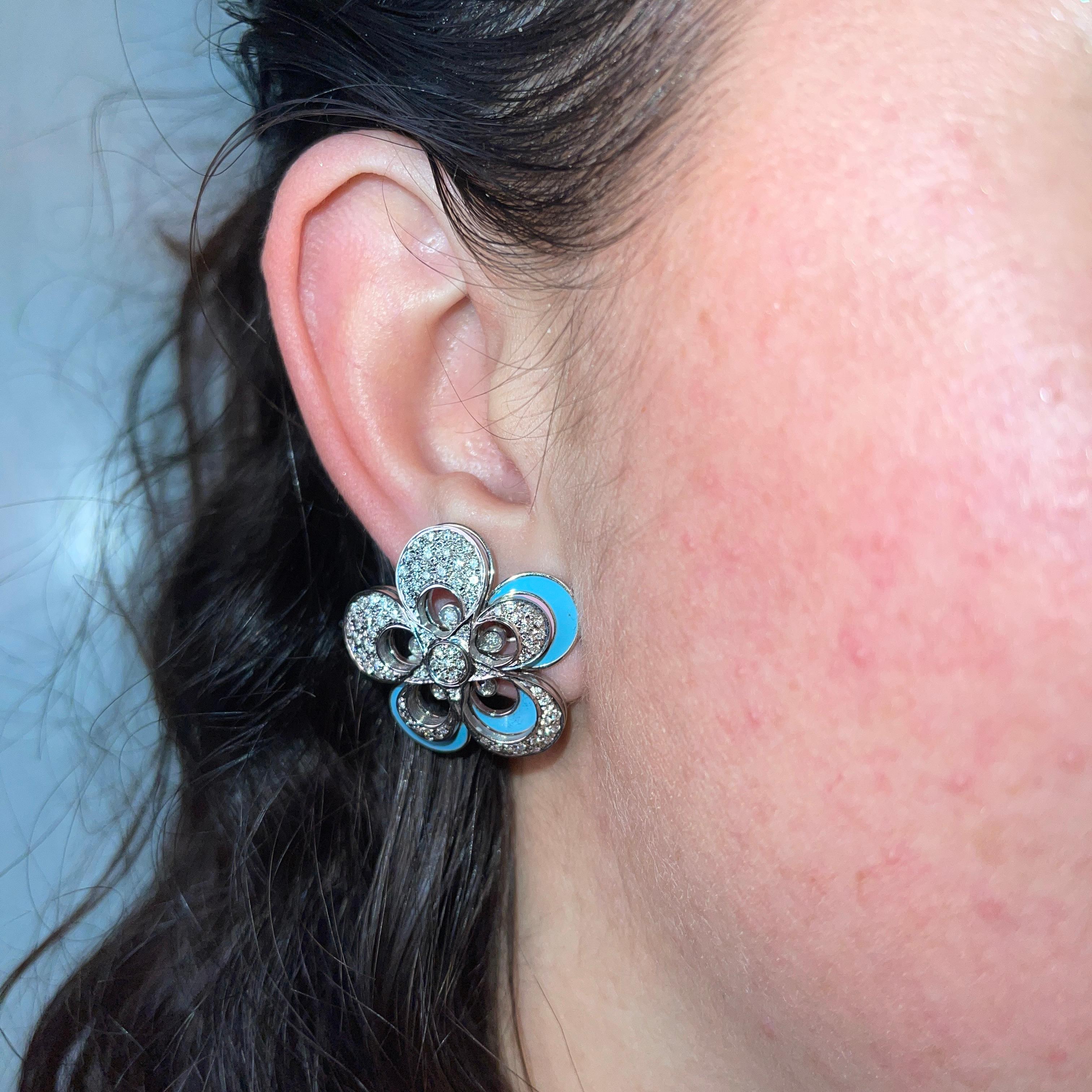 18K White Gold Flower Earrings with Diamonds and Colored Enamel For Sale 1