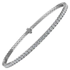 Bracelet tennis à quatre griffes en or blanc 18 carats avec diamants 3 carats tw