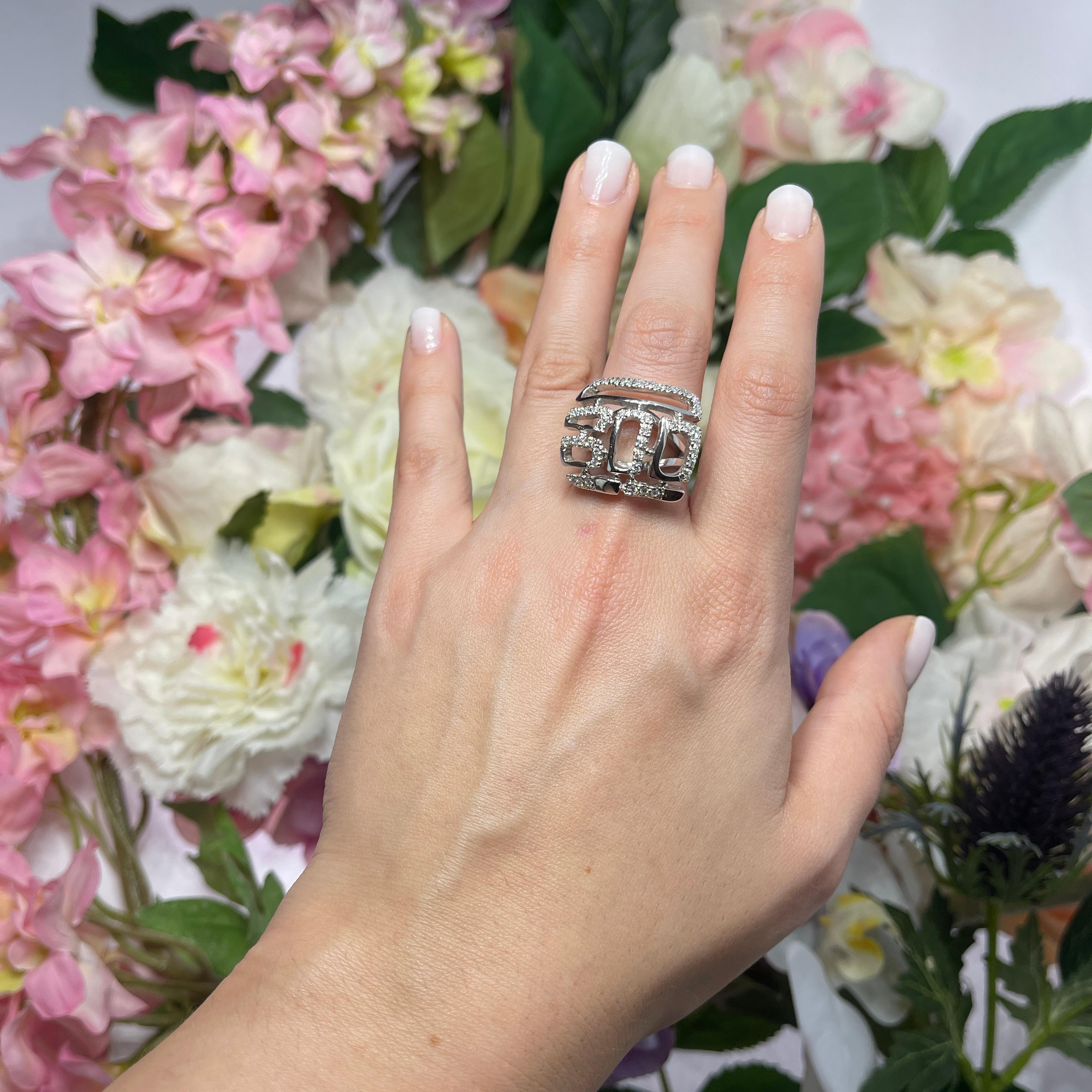 18K White Gold Geometric Diamond Ring For Sale 1