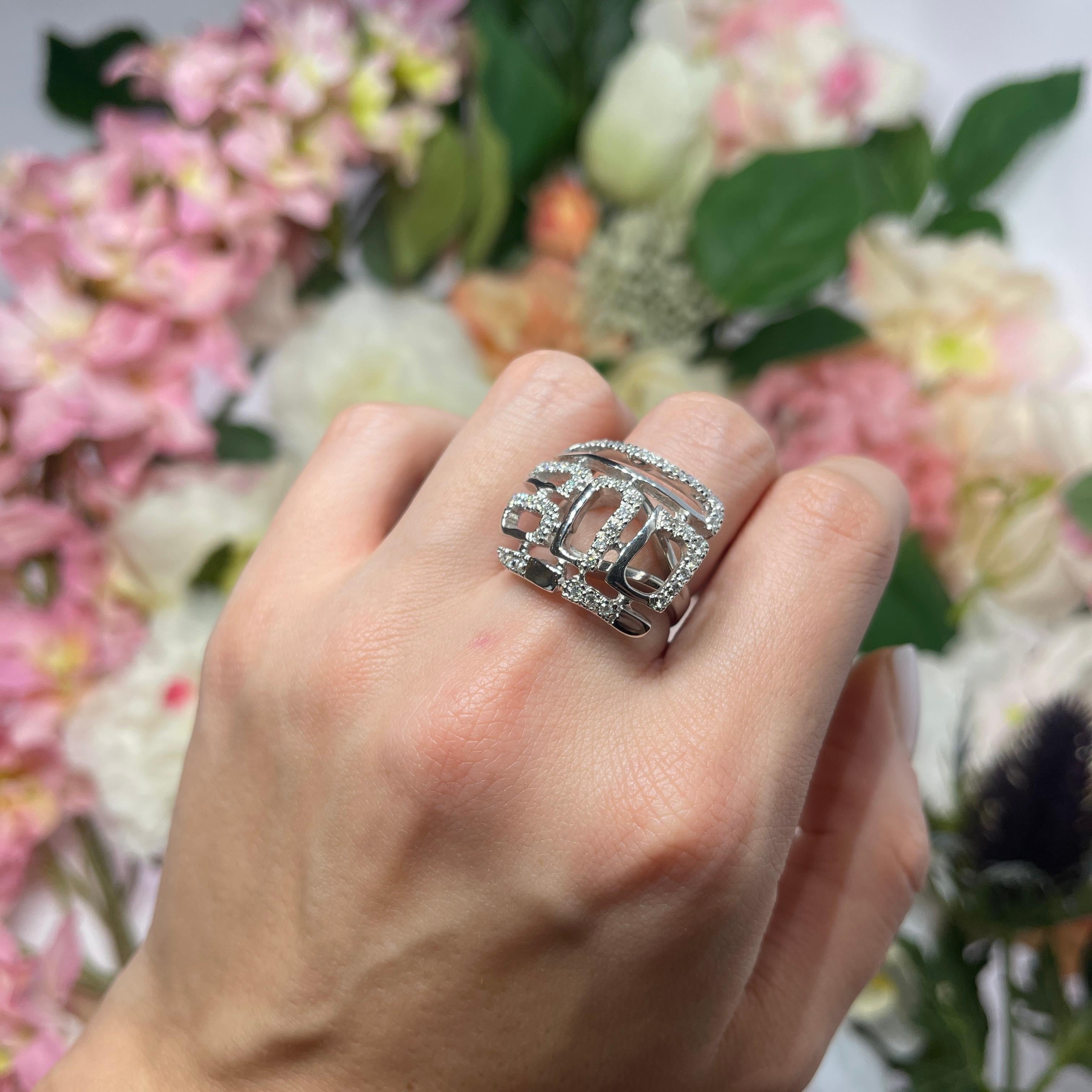 18K White Gold Geometric Diamond Ring For Sale 2