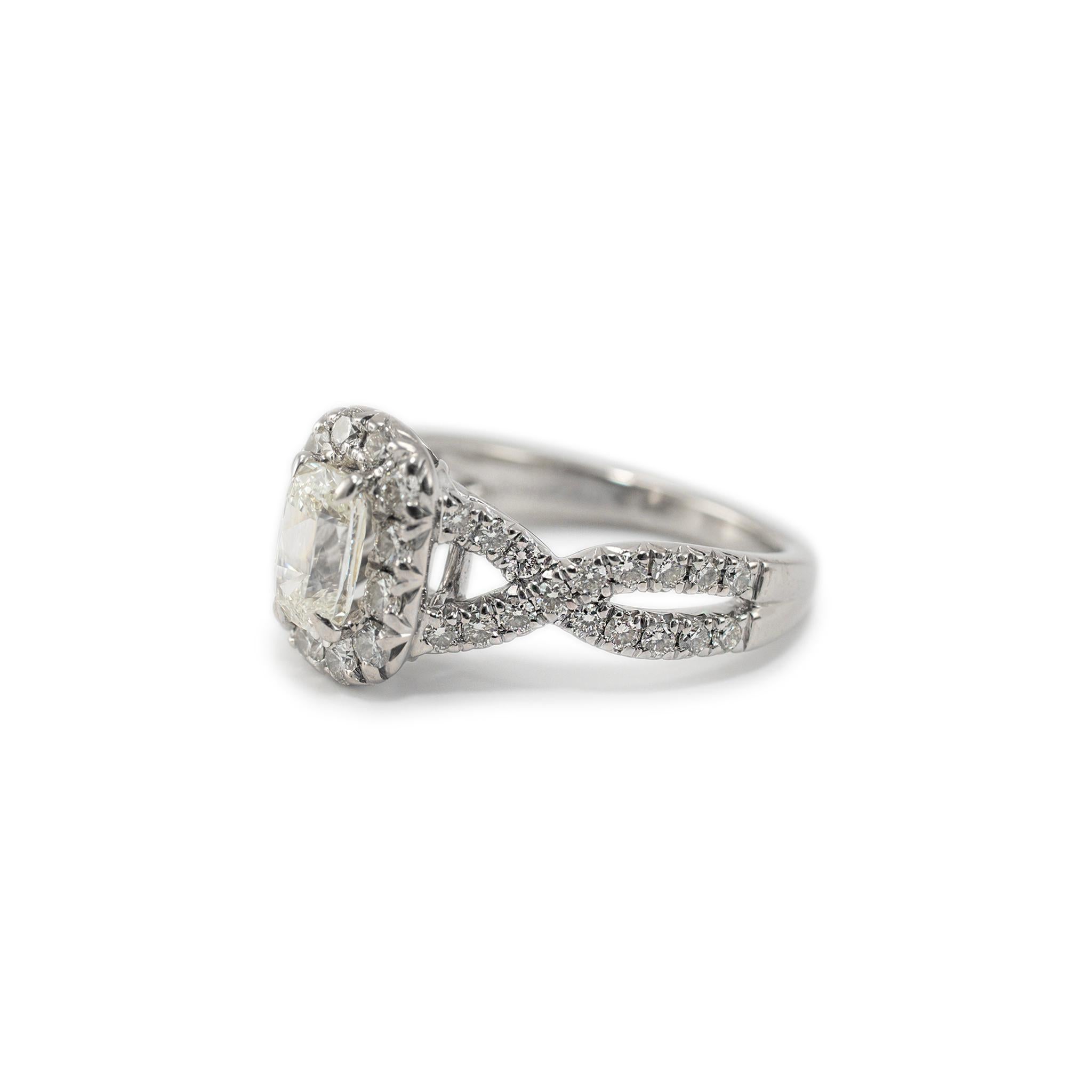 18K White Gold GIA 1.01ct Cushion Cut Diamond Crossover Shank Engagement Ring In Excellent Condition For Sale In Houston, TX