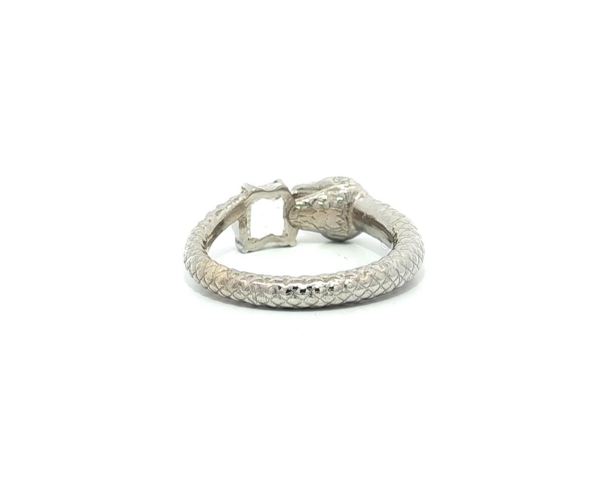 Anello con serpente strutturato in oro bianco 18k GIA 1,01ct Unique Rose Apple Shape Diamond in vendita 1