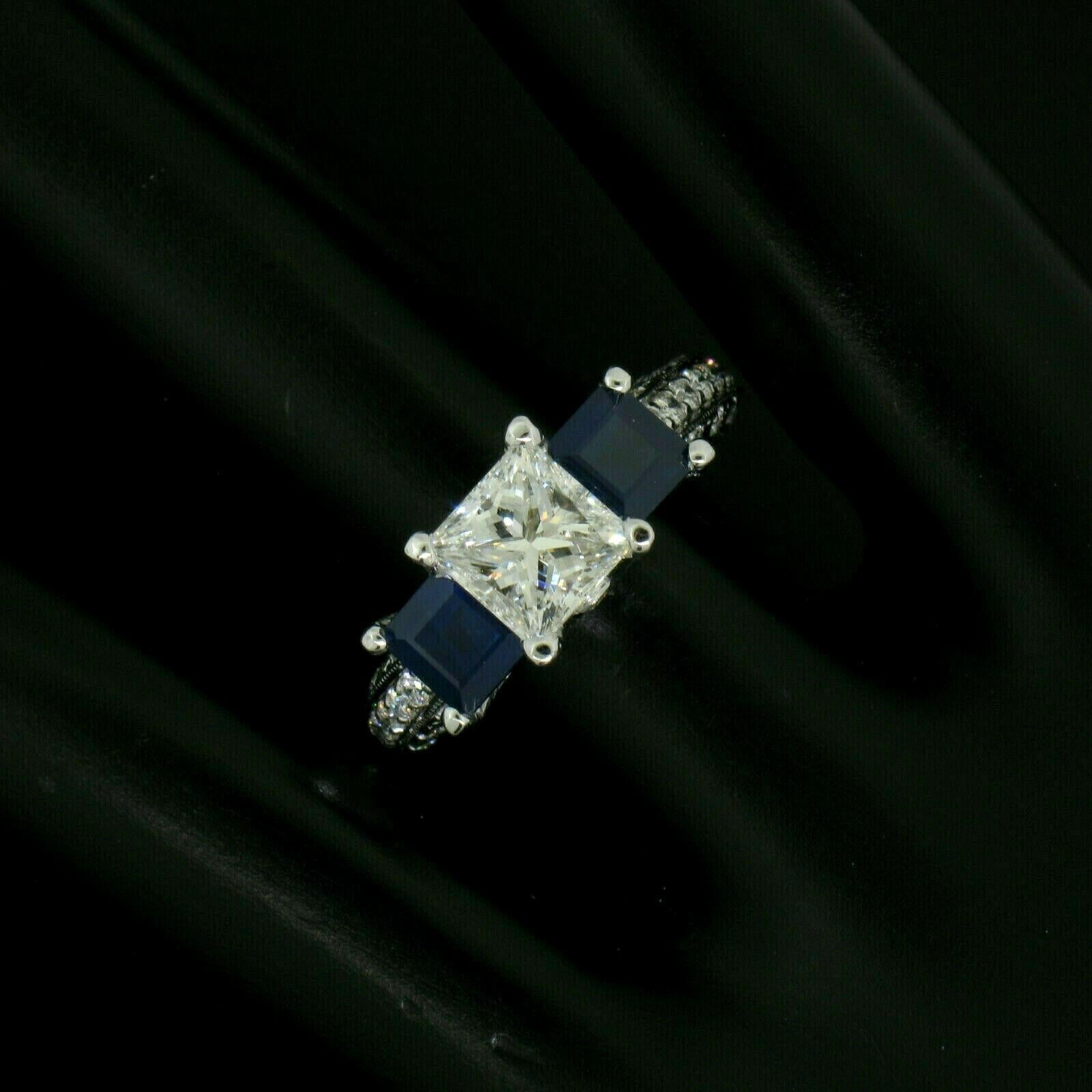 18 Karat Gold GIA 1.51 Carat Princess Cut Diamond Sapphire 3-Stone Ring For Sale 2