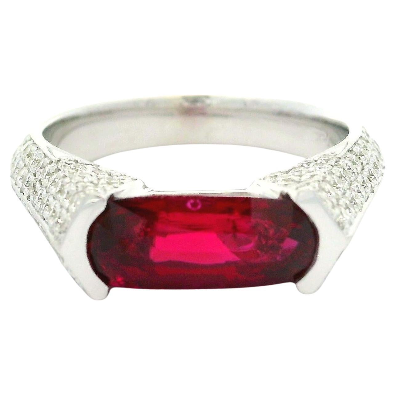 Anillo de oro blanco de 18 quilates con diamantes de rubí alargados sin calor GIA 2,04 ctw