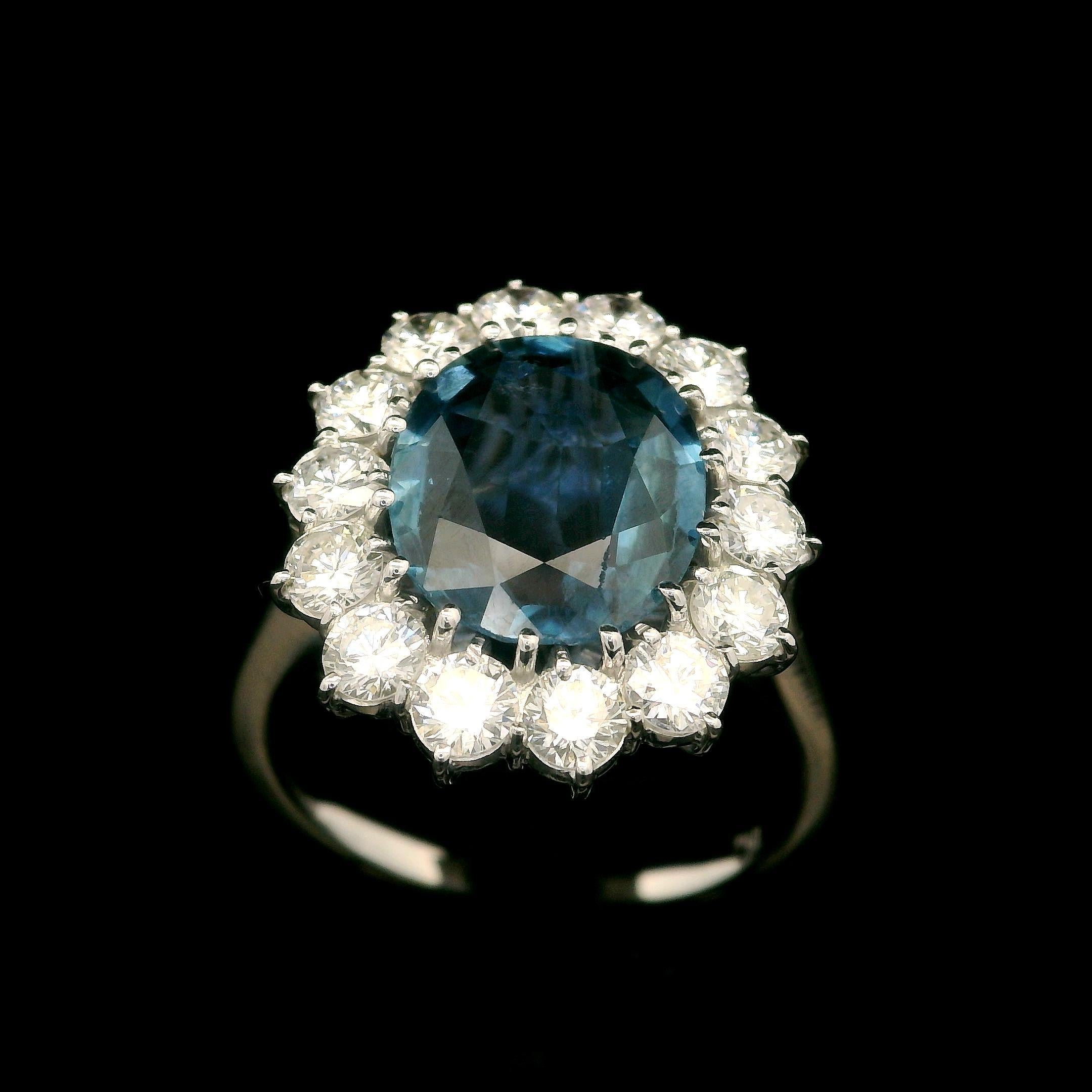 Women's 18k White Gold GIA 4.65ctw Sapphire Diamond Halo Princess Diana Ring For Sale