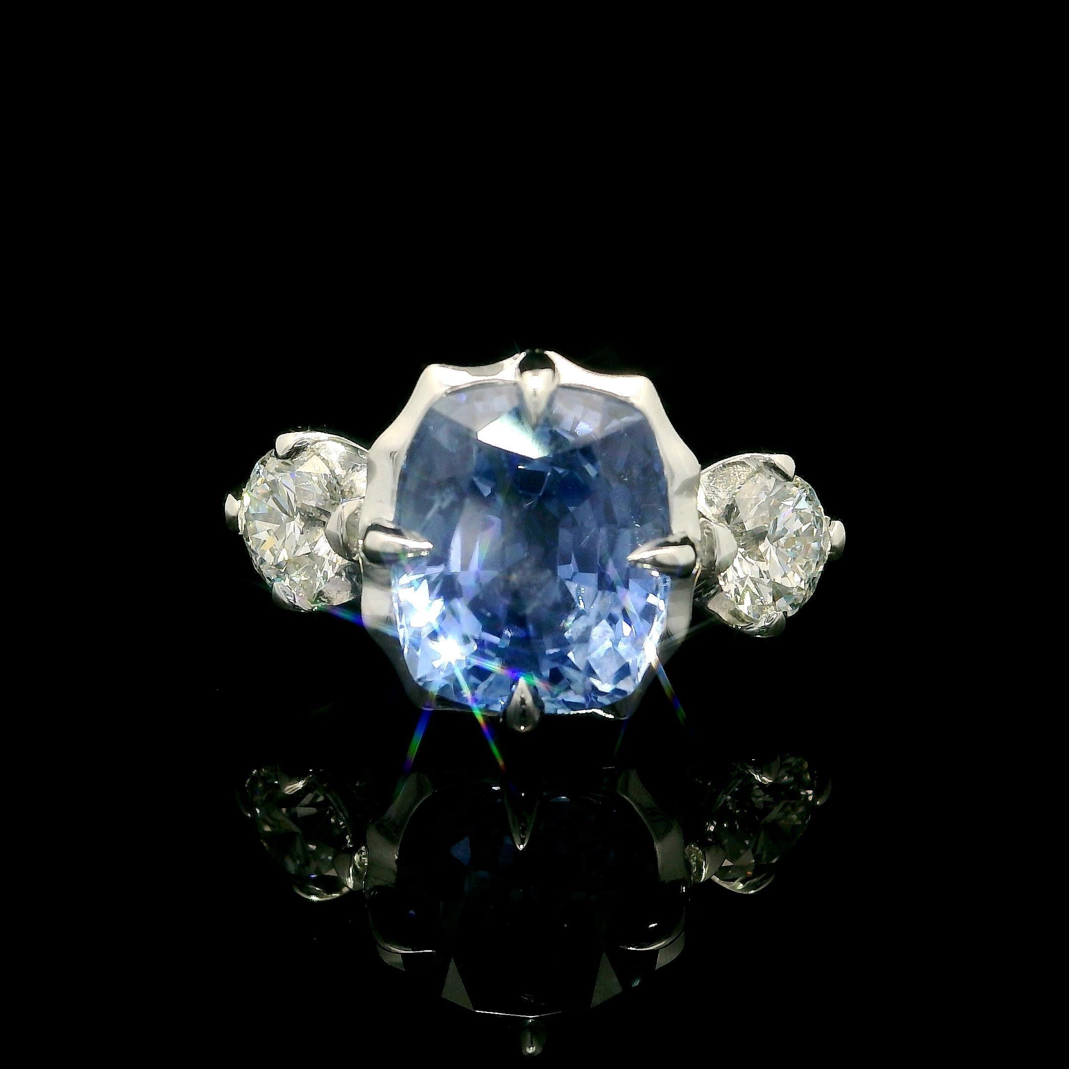18k White Gold GIA 5.36ct Cushion Periwinkle Blue Sapphire and Diamond Ring For Sale 10