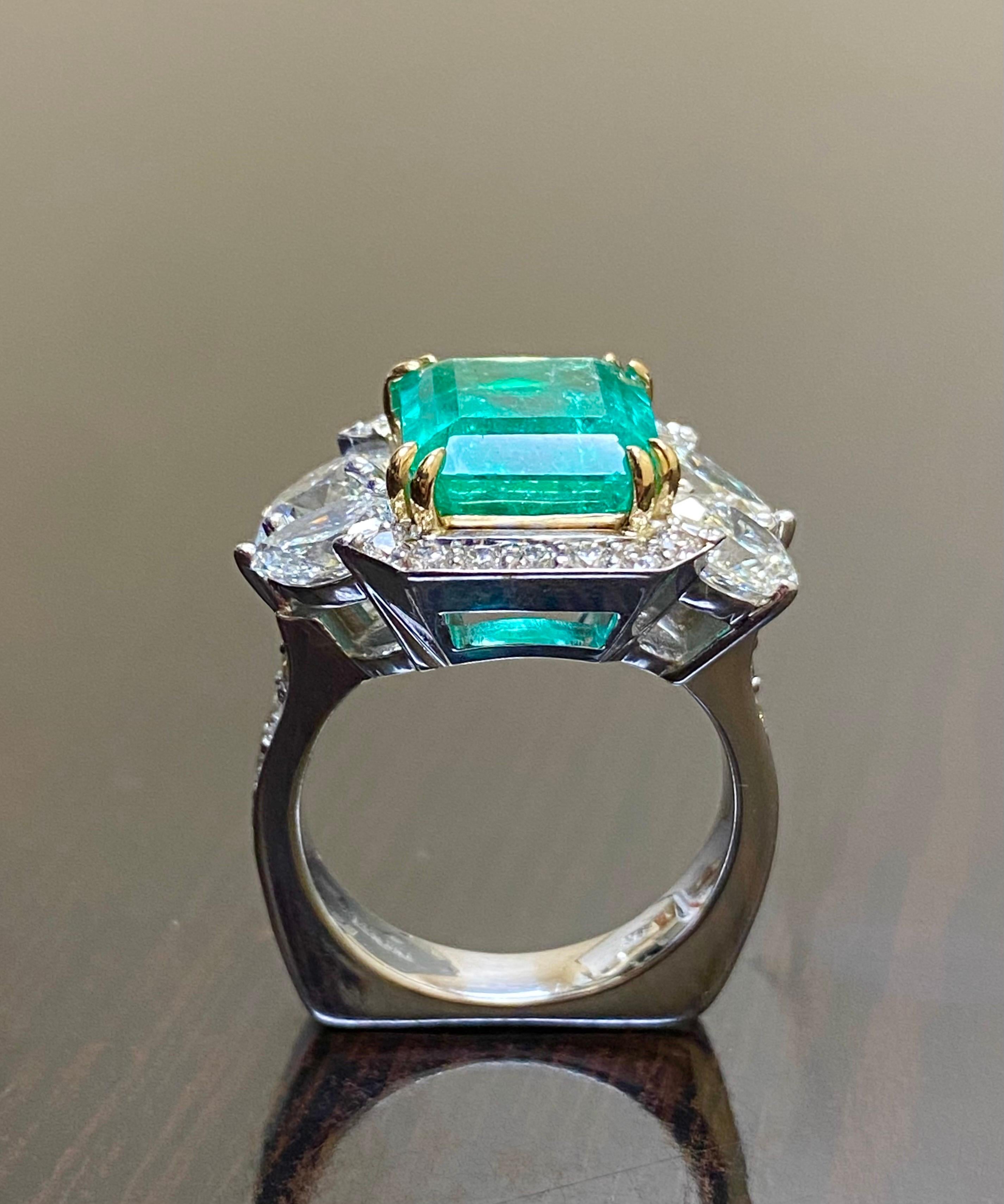 Emerald Cut 18K White Gold GIA Certified 4.87 Carat Colombian Emerald Diamond Ring For Sale