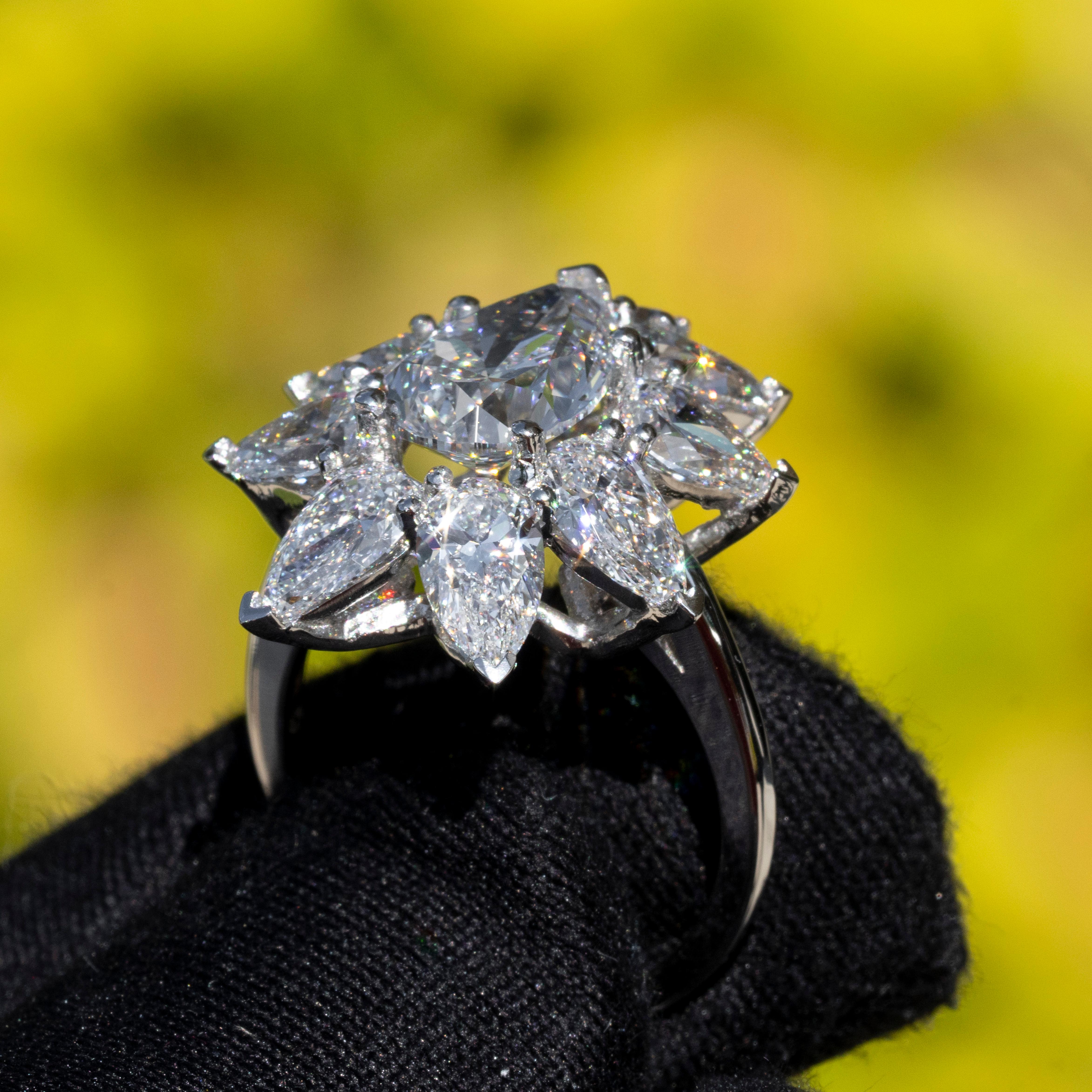 Women's or Men's GIA Certified Natural Flawless Brilliant Pear Diamond Ring