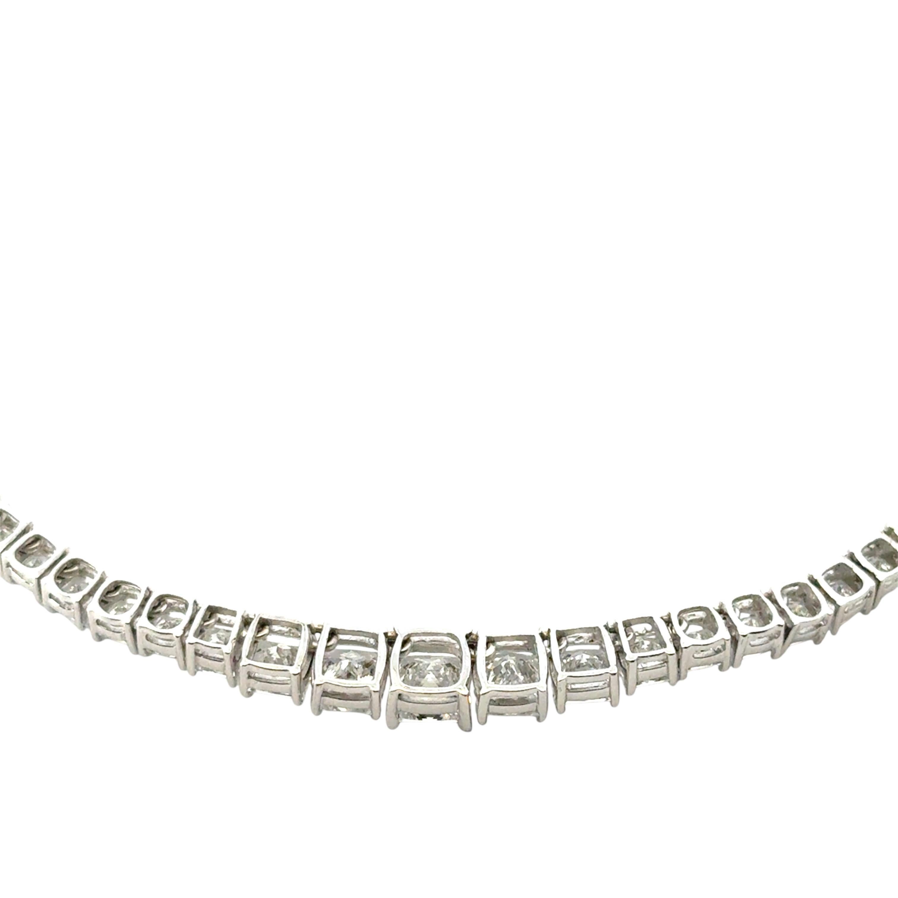 18k White Gold Graduated Diamond Tennis Necklace 5