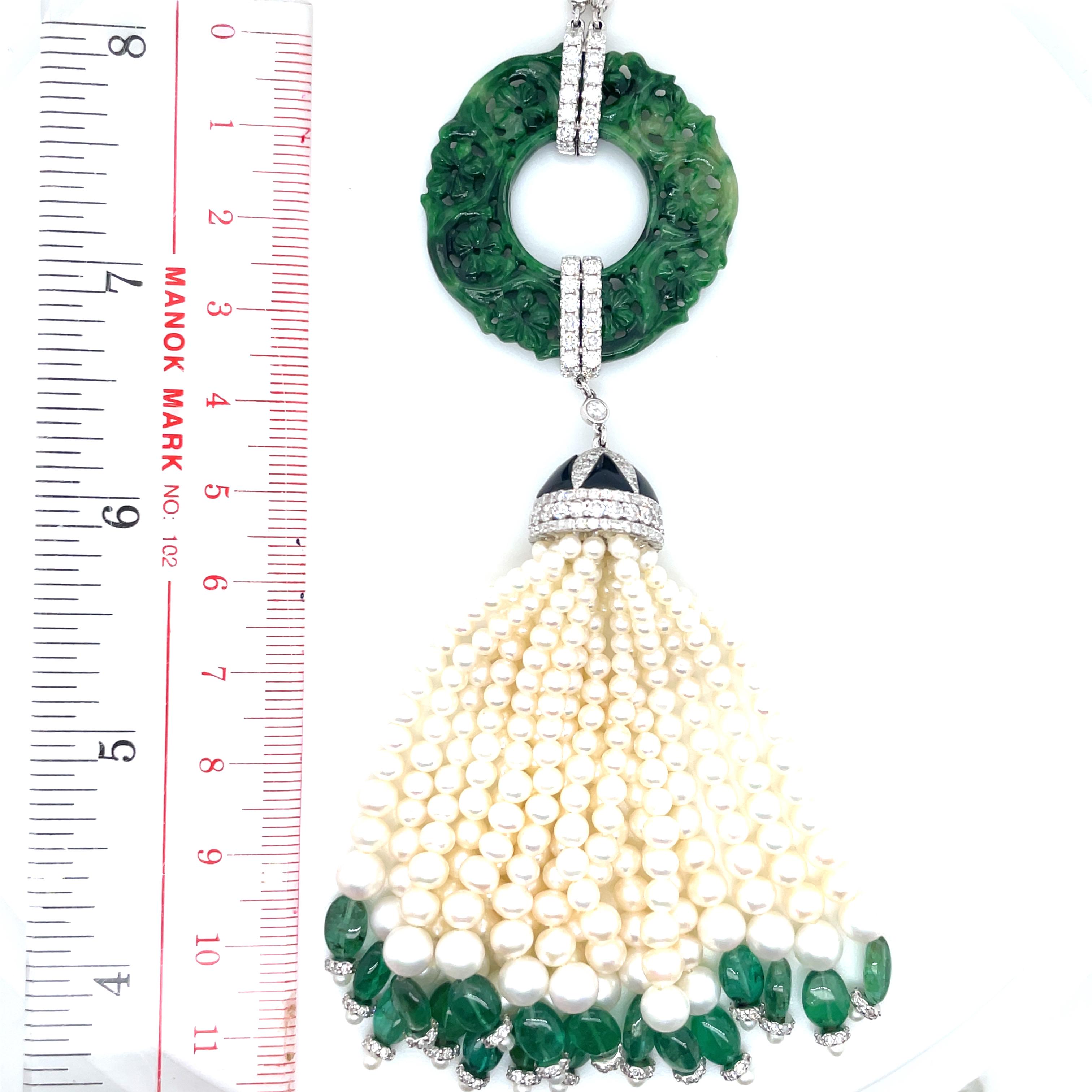 Collier à pompon en or blanc 18 carats, jade vert, perle d'émeraude 24,22 carats et diamants en vente 4