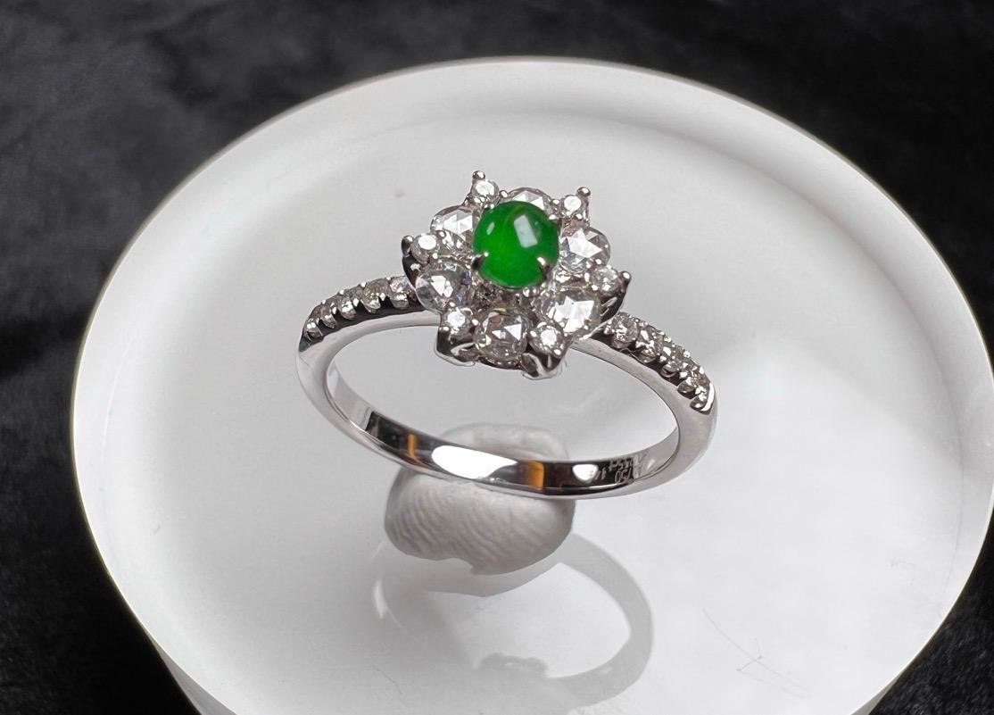 Oval Cut 18K White Gold Green Jadeite Diamond Flower Cluster Ring Engagement Ring For Sale