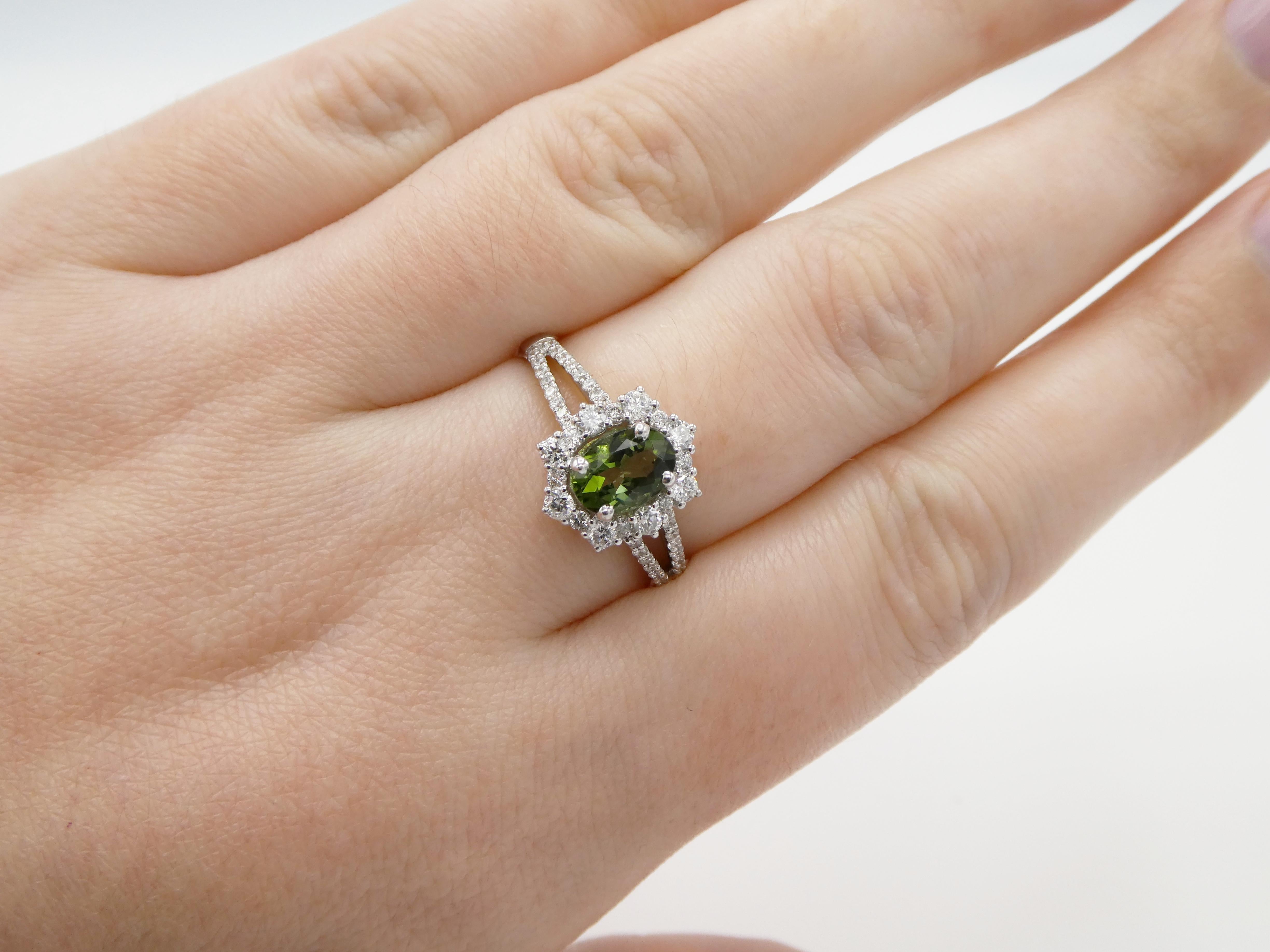 18 Karat White Gold Green Tourmaline and Diamond Split Shank Halo Cocktail Ring In Excellent Condition In  Baltimore, MD