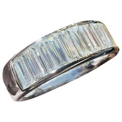 18K Weißgold Halbband mit 1,83 ct Baguette Diamanten