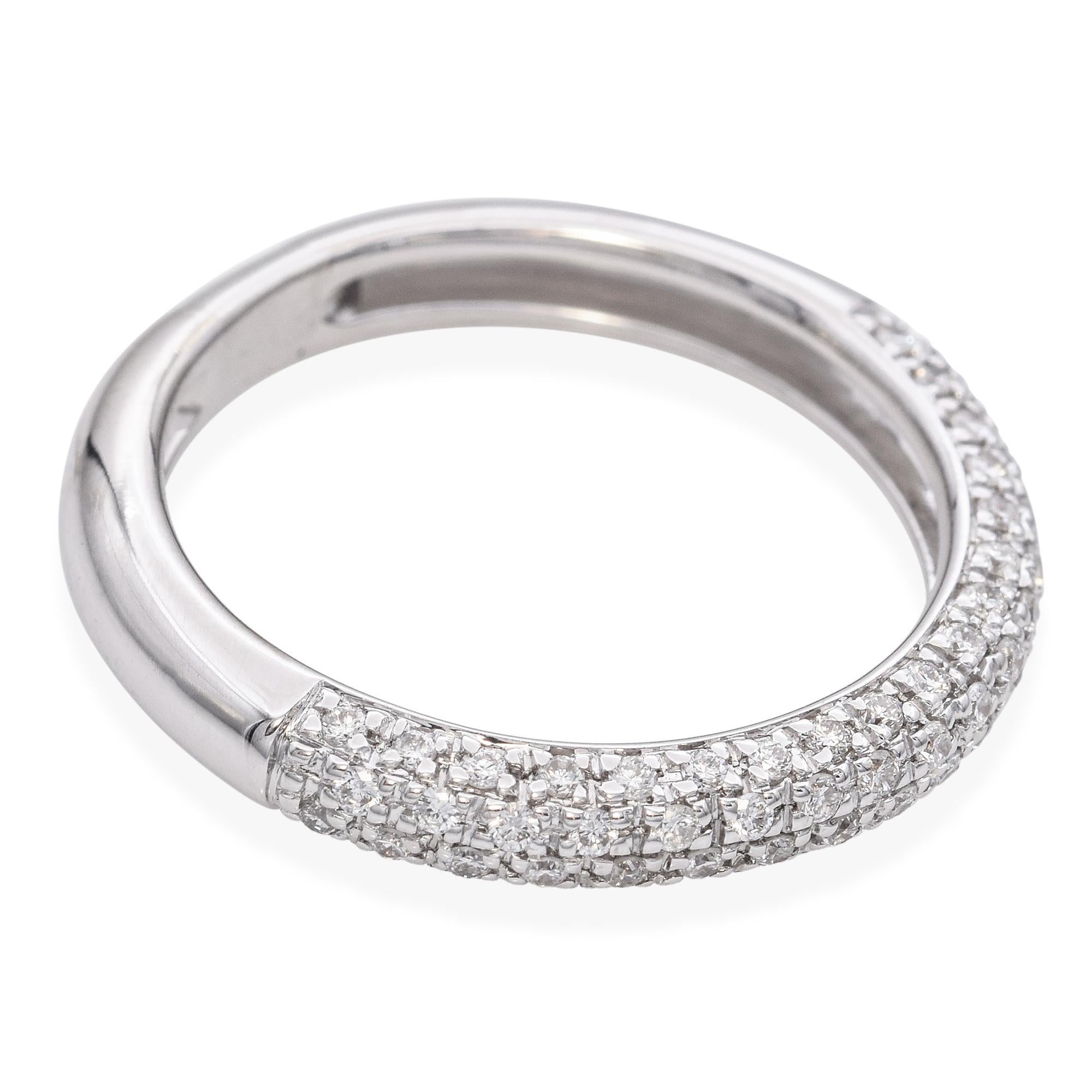Donna Fascia con diamanti a metà pavé in oro bianco 18 carati in vendita