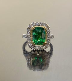 18K White Gold Halo Diamond GIA Certified 3.13 Carat Tsavorite Garnet Ring