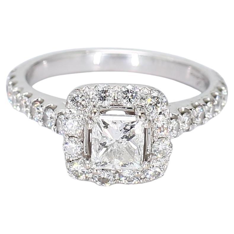 Anillo de compromiso halo de oro blanco de 18 quilates con centro talla princesa de 0,5 ct - Talla 5,25