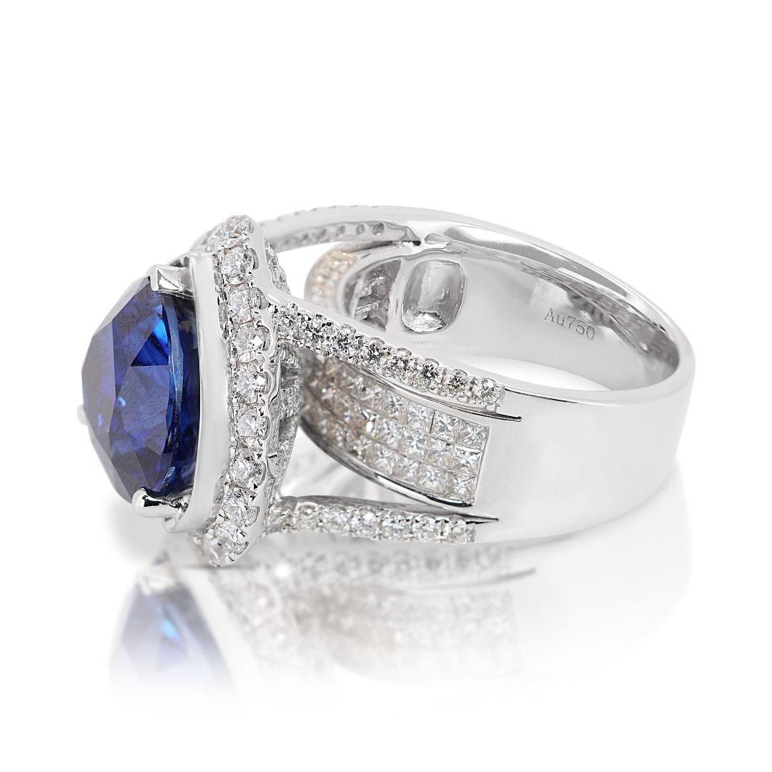 Heart Cut 18k White Gold Heart Dome Ring w/ 18.14ct Natural Sapphire & Diamonds GRS Cert. For Sale