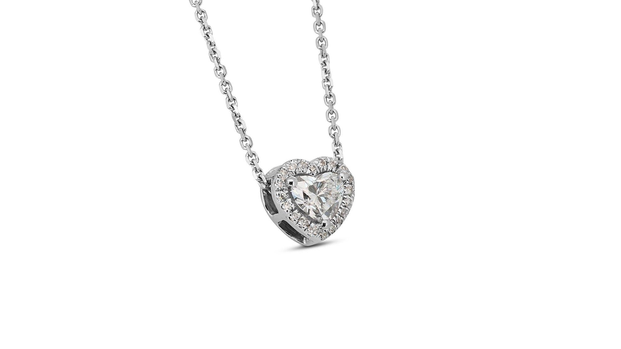 18k White Gold Heart Necklace with Pendant w/ 0.35ct Natural Diamonds GIA Cert. In New Condition In רמת גן, IL