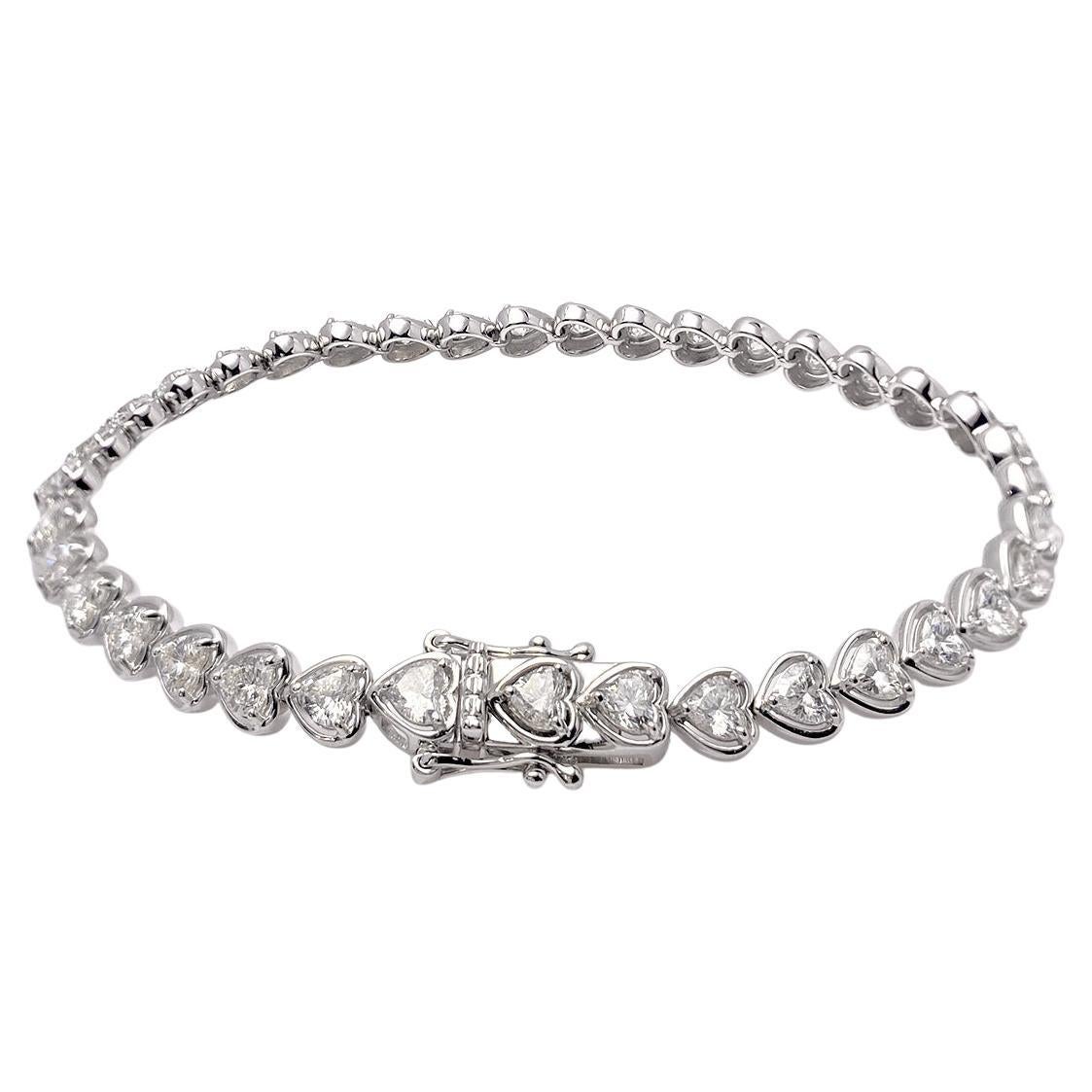 Bracciale tennis con diamanti a forma di cuore in oro bianco 18 carati - 4,84 carati