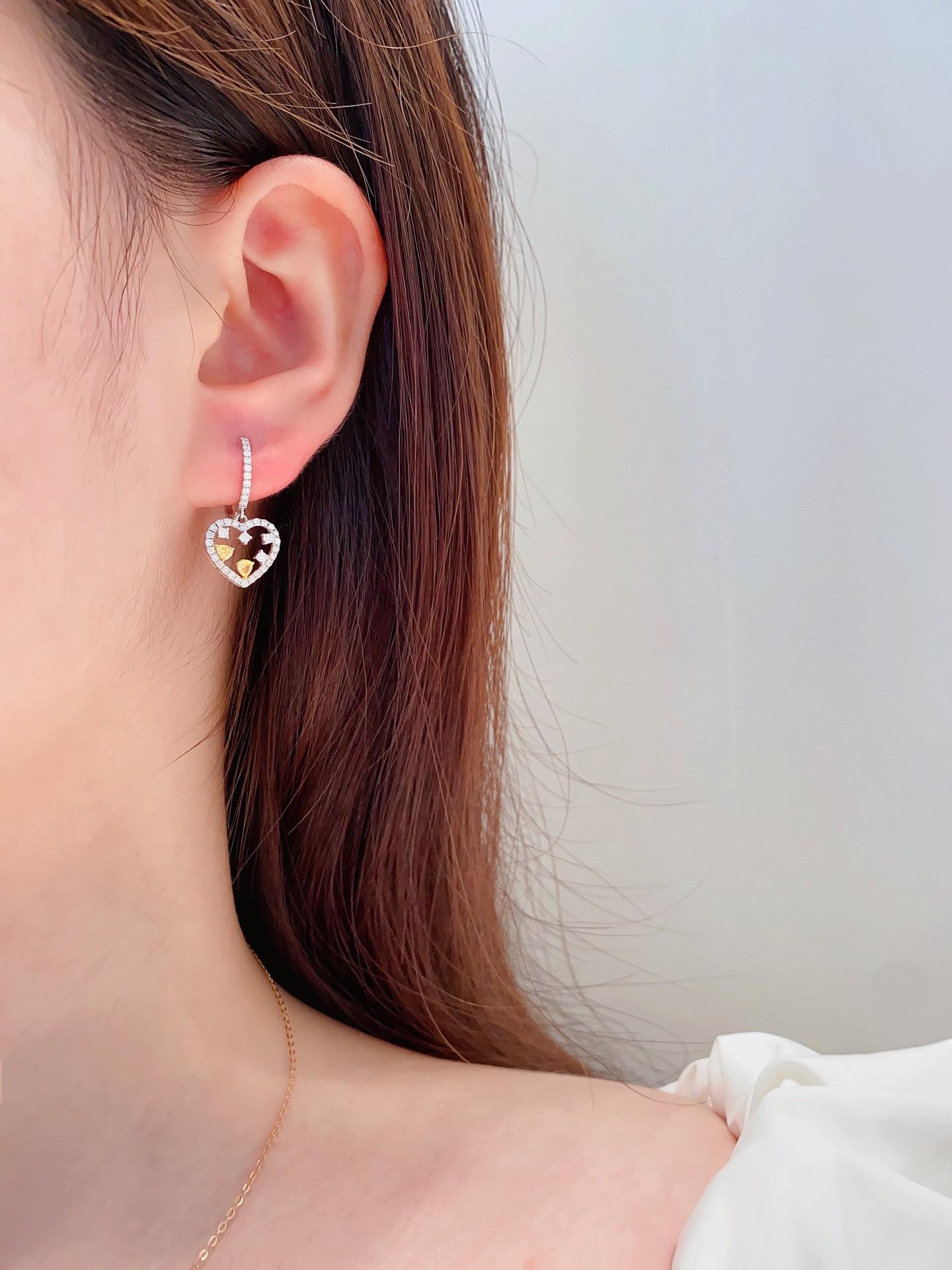 Heart Cut 18K White Gold Heart Yellow Diamond Earrings For Sale